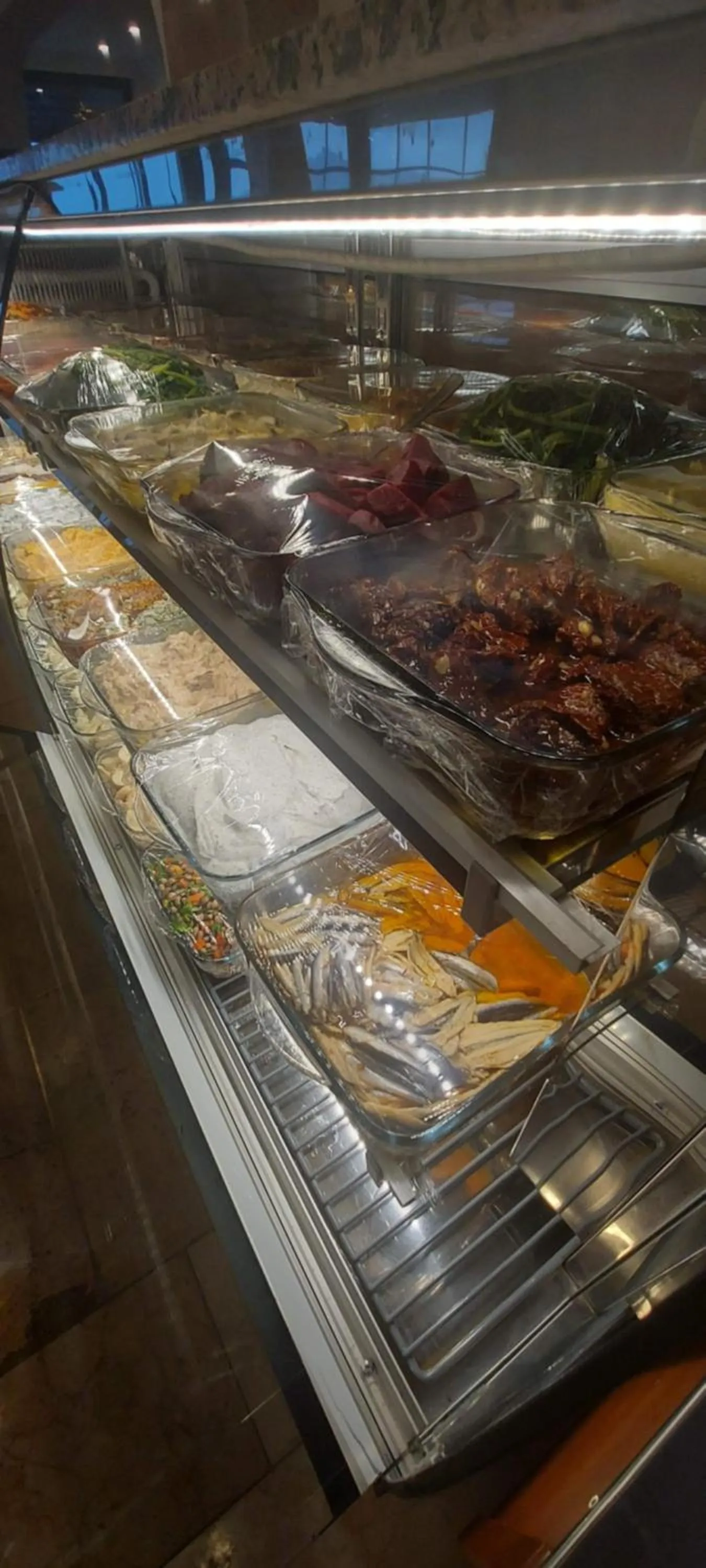 Restaurant/places to eat in Blue Port Hotel