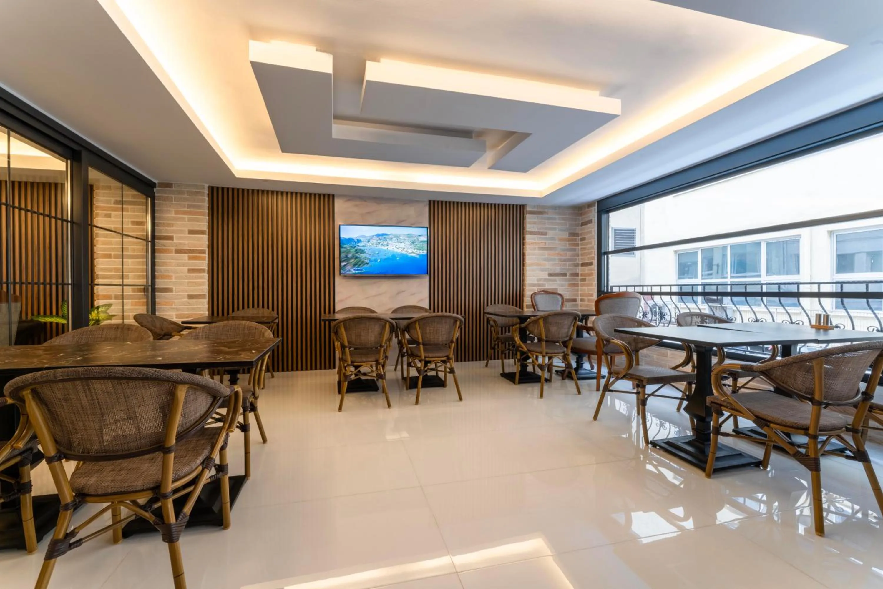 Restaurant/places to eat in Rubby Hotel Kadıköy