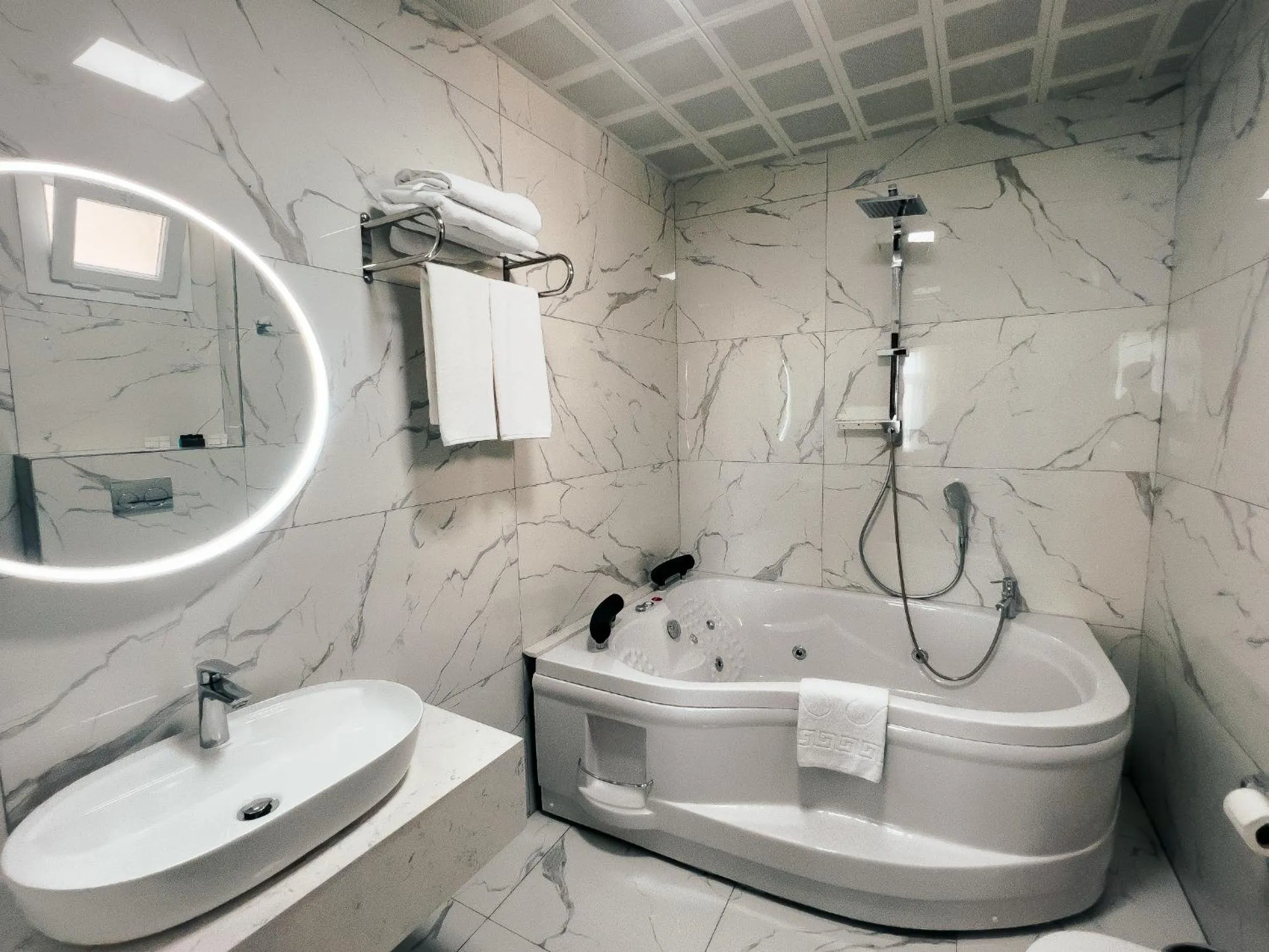 Bathroom in THE PARK HOTEL