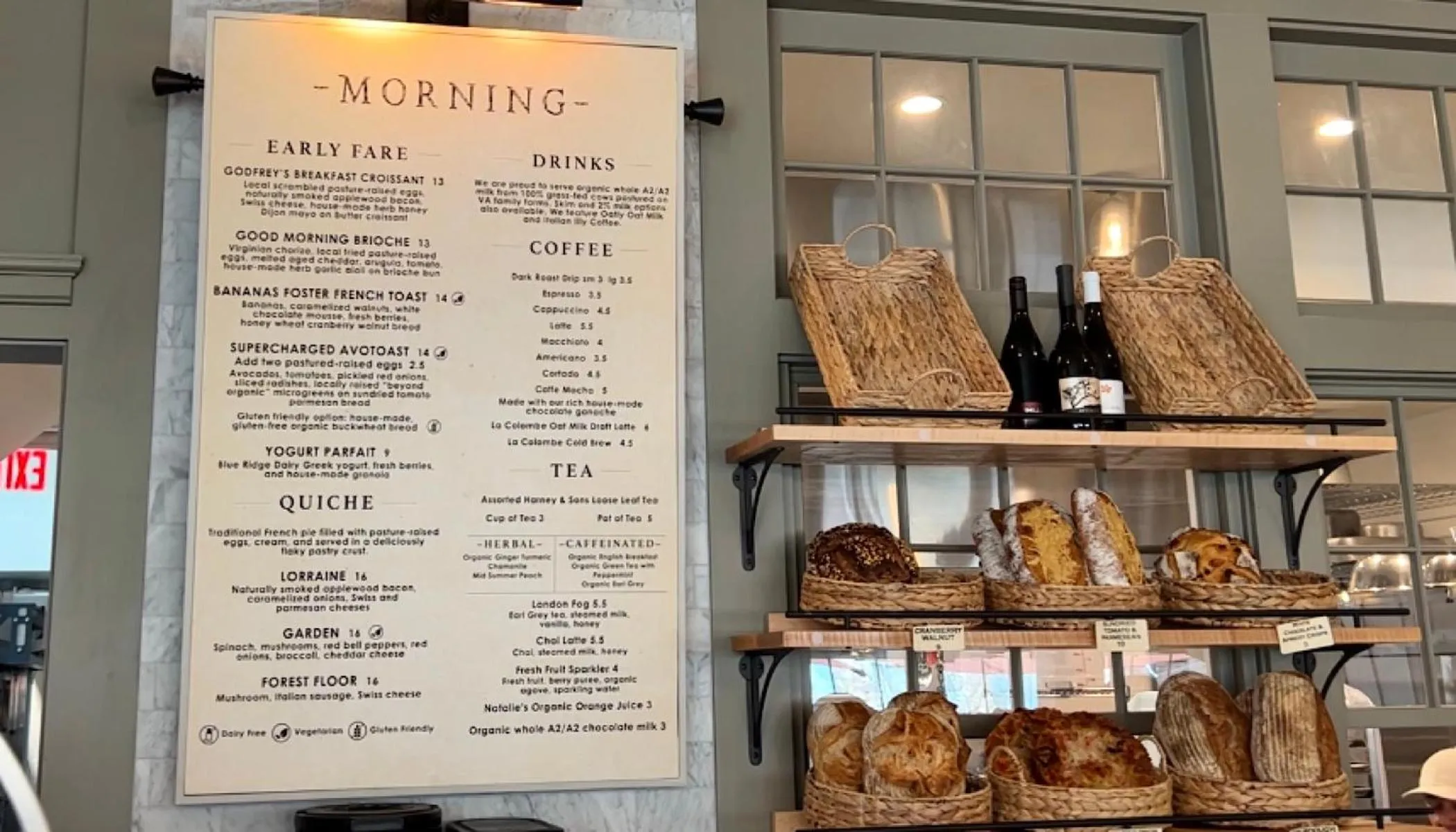 Restaurant/places to eat in Meeting House Boutique Hotel