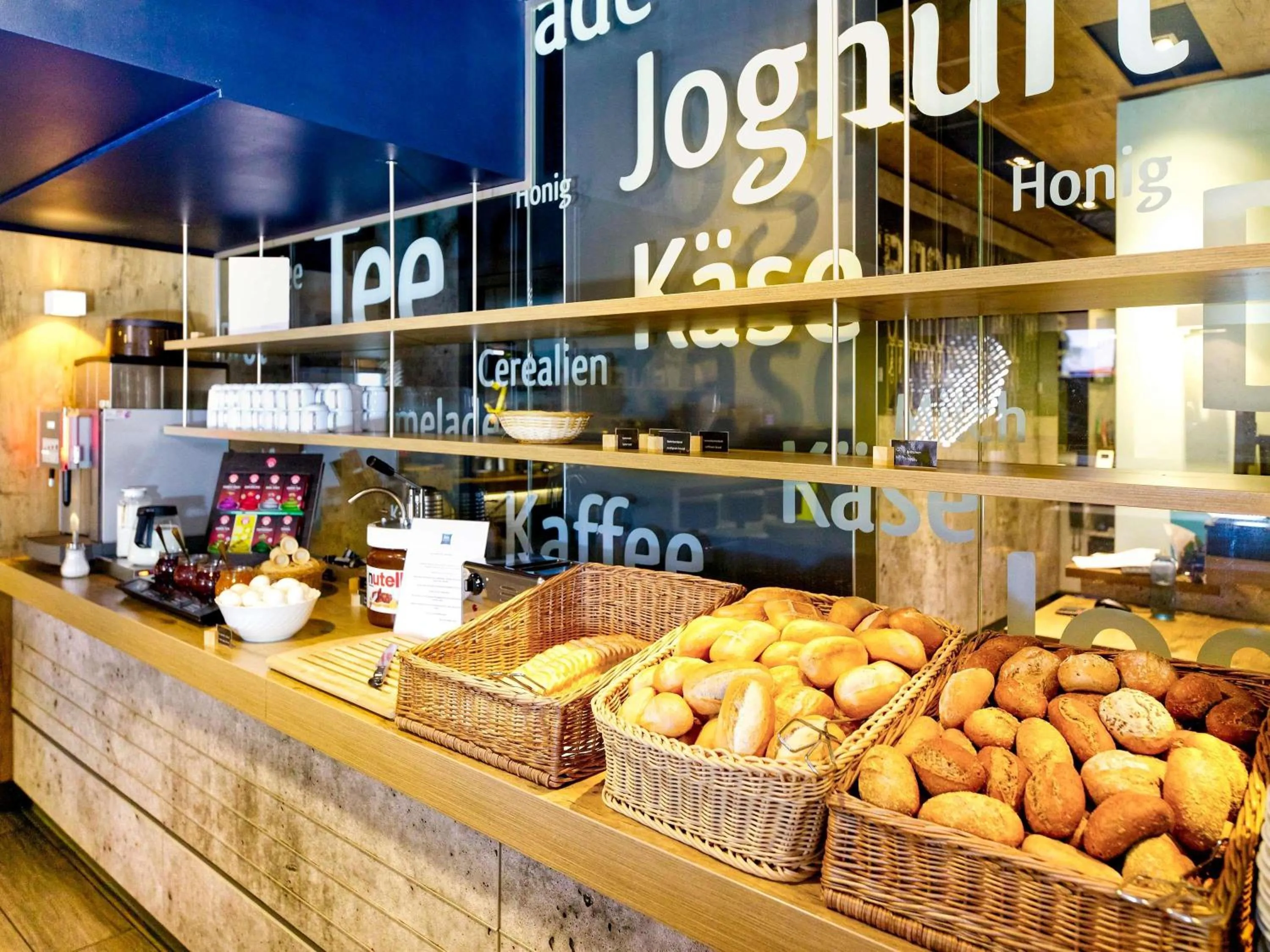 Breakfast in Ibis budget Berlin Potsdamer Platz