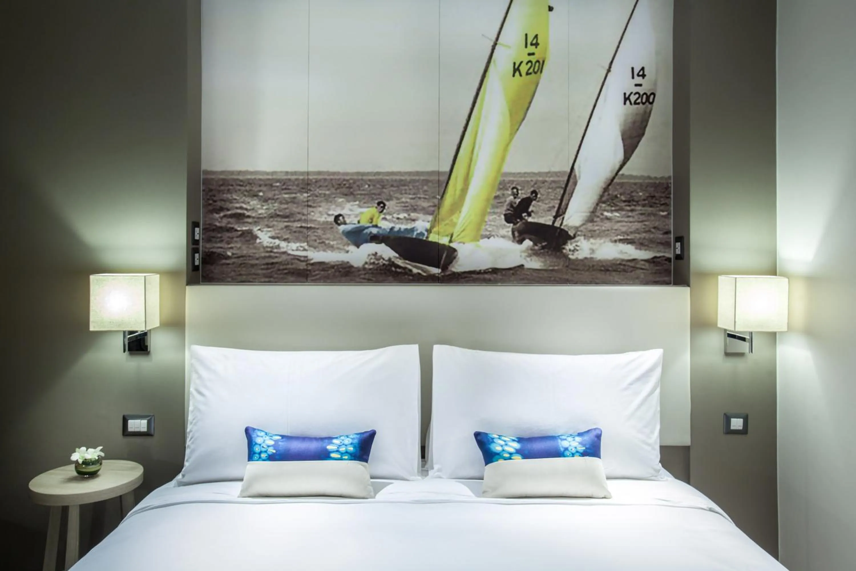 Bed in Mercure Pattaya Ocean Resort