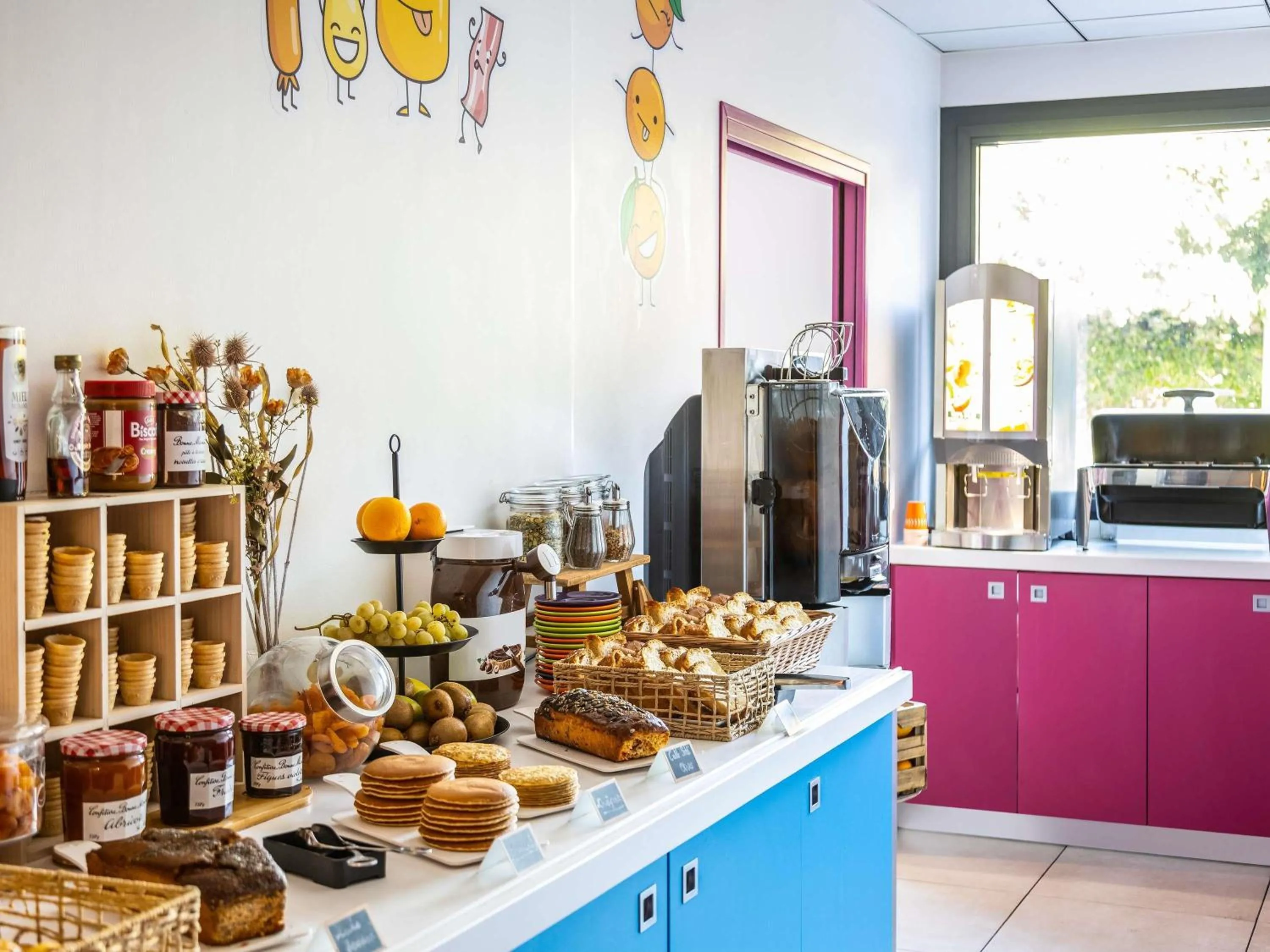 Breakfast in ibis Styles Montelimar Centre