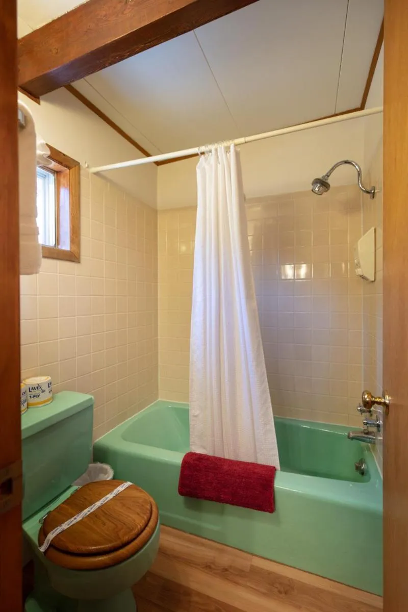 Bathroom in Ouray Inn