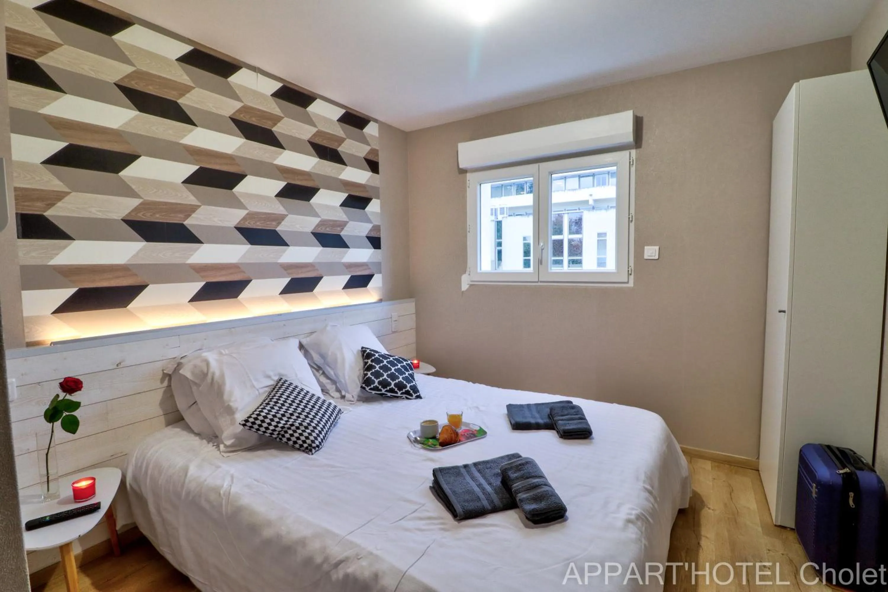 Bed in Appart hotel Cholet Carteron