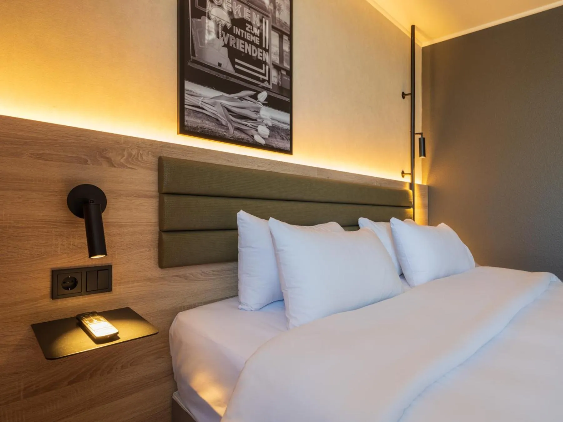 Bed in Campanile Hotel & Restaurant Zwolle