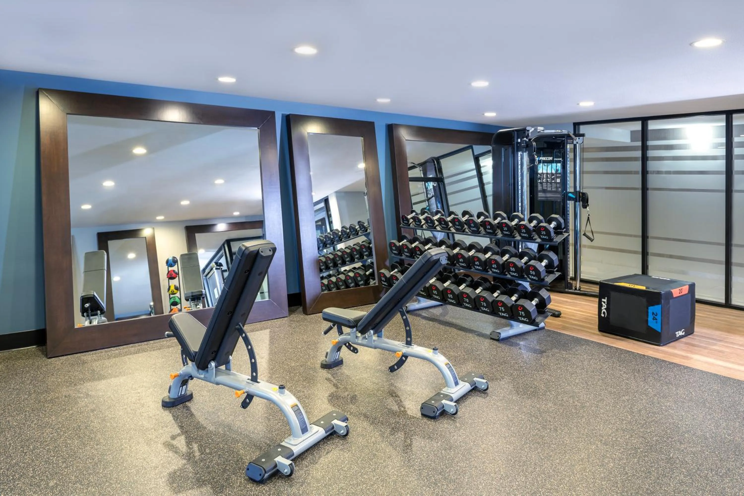 Fitness centre/facilities in DoubleTree by Hilton San Bernardino