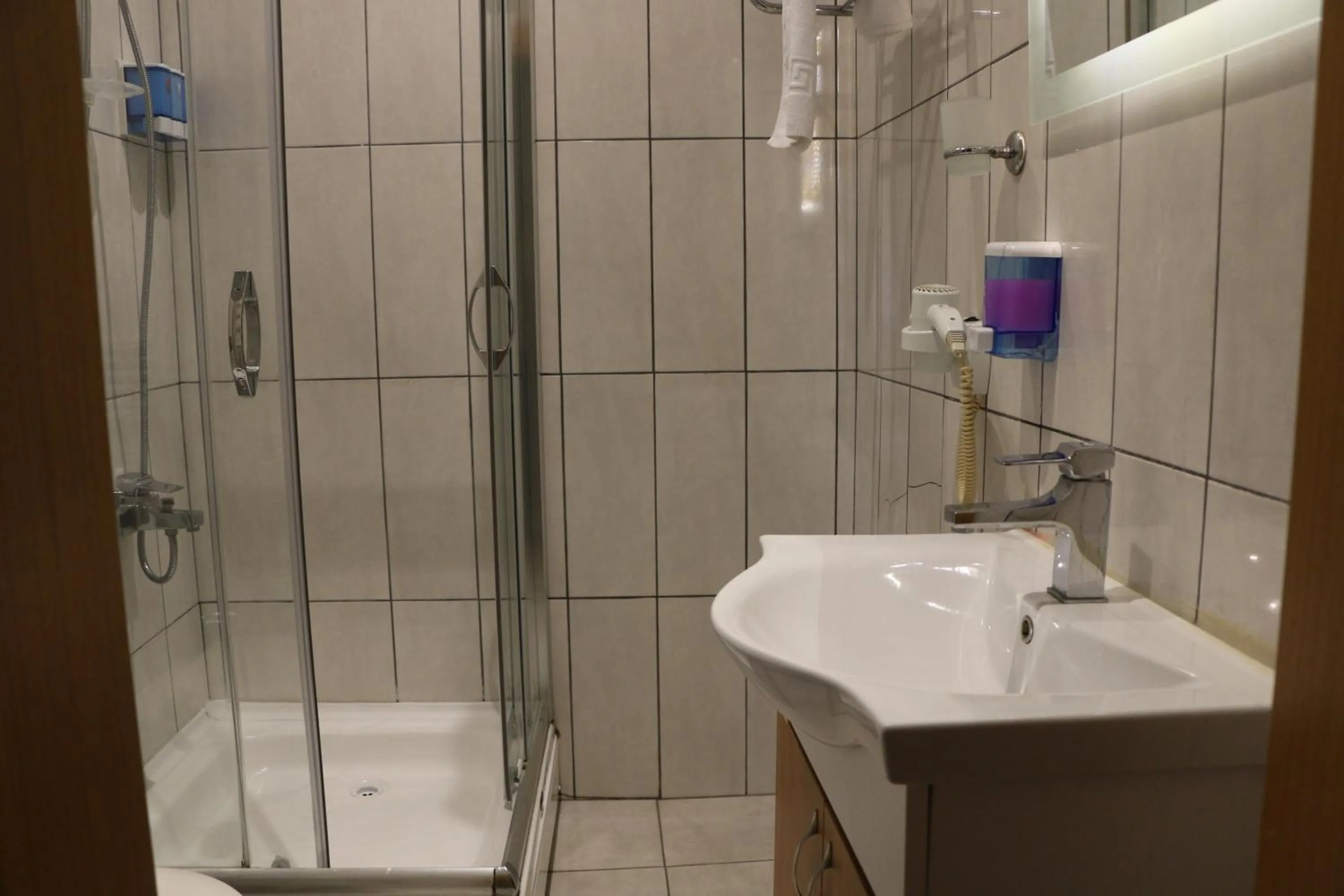 Shower in THE MOST HOTEL