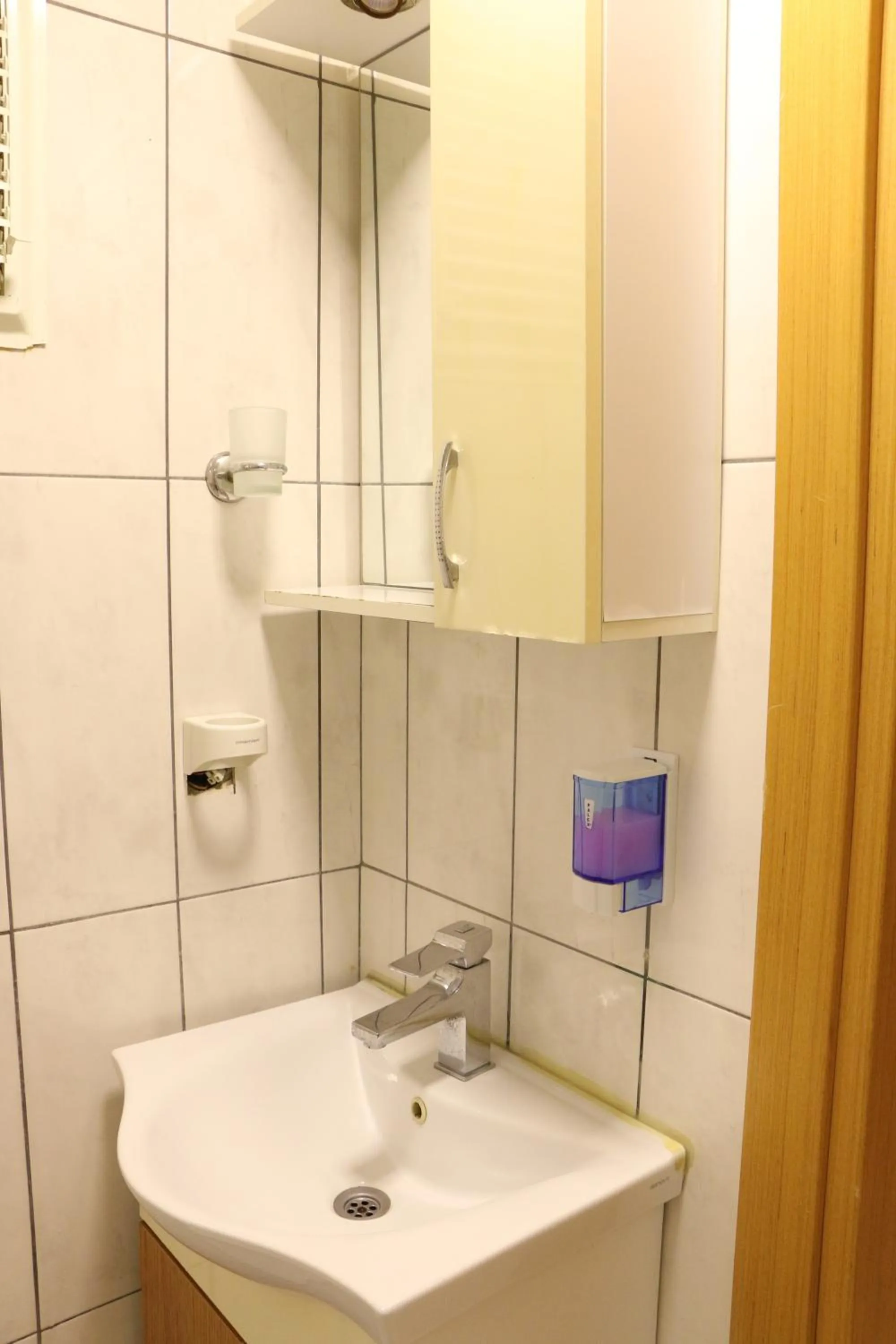 Shower in THE MOST HOTEL