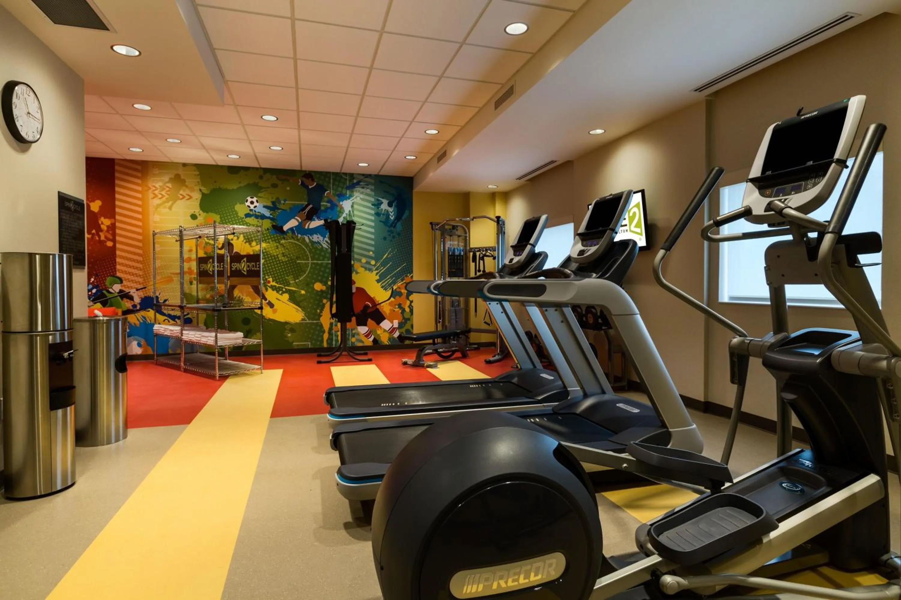 Fitness centre/facilities in Home2 Suites by Hilton West Edmonton