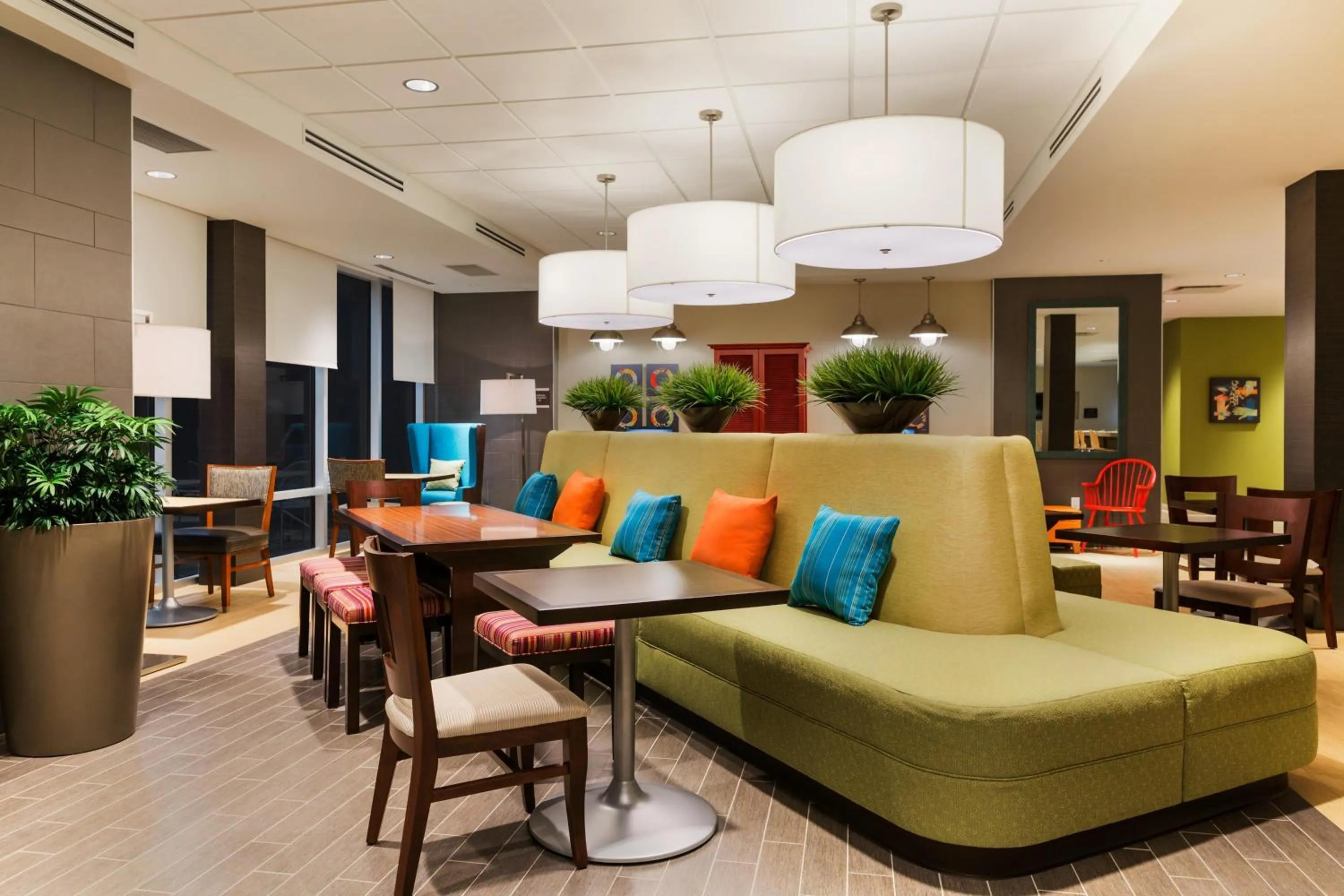 Lobby or reception in Home2 Suites by Hilton West Edmonton