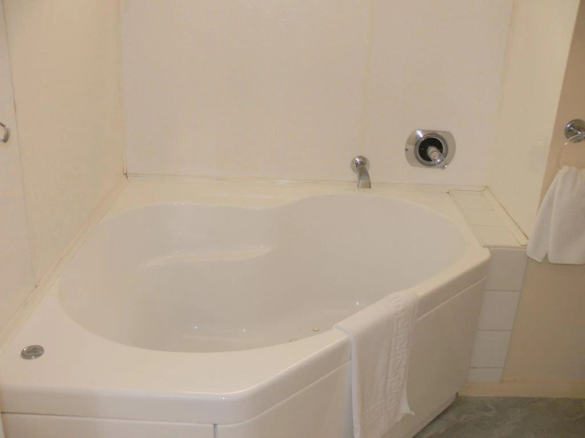 Bathroom in Valdez Motor Lodge