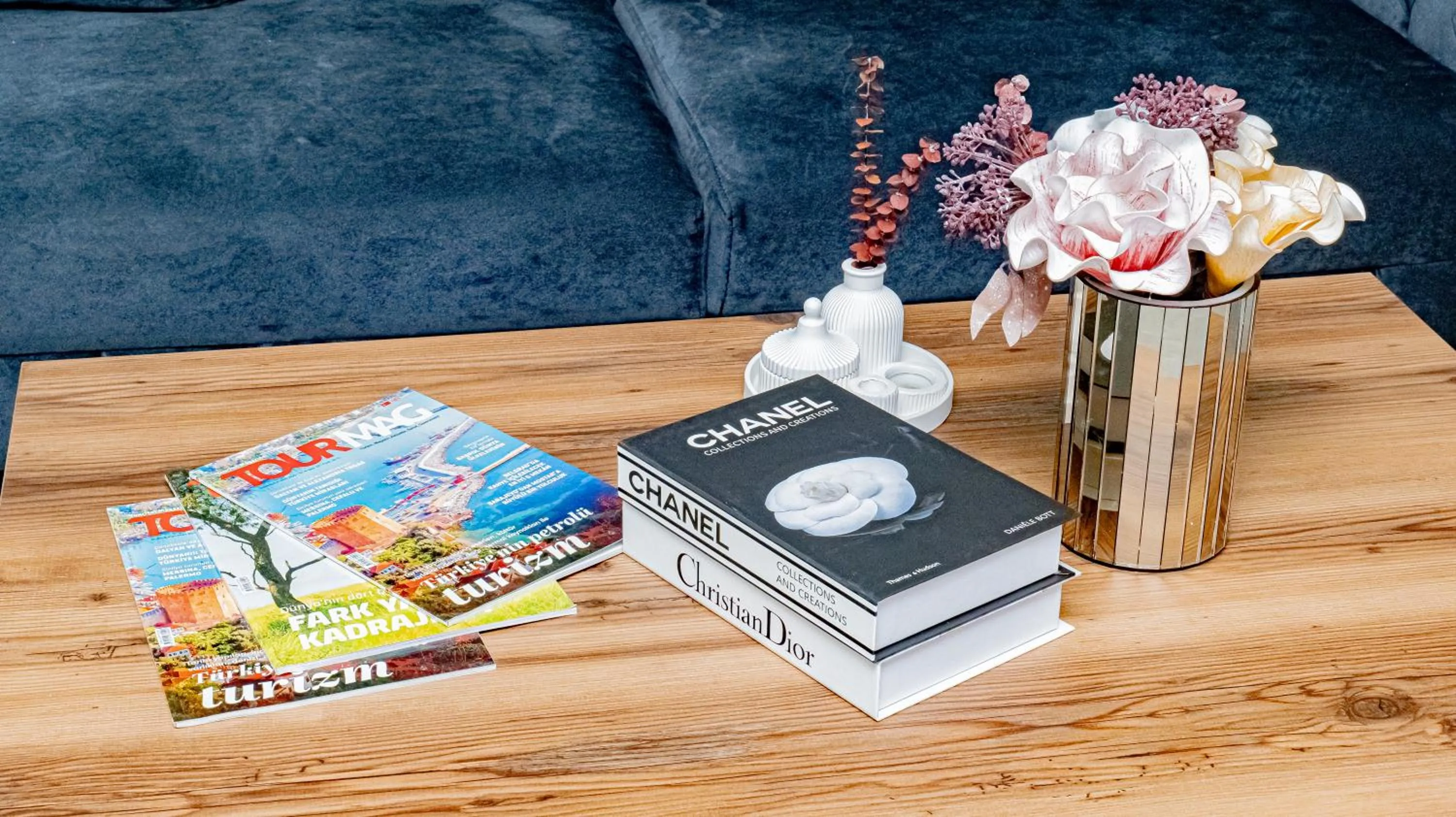 Seating area in Elite Marmara Bosphorus Çamlıca