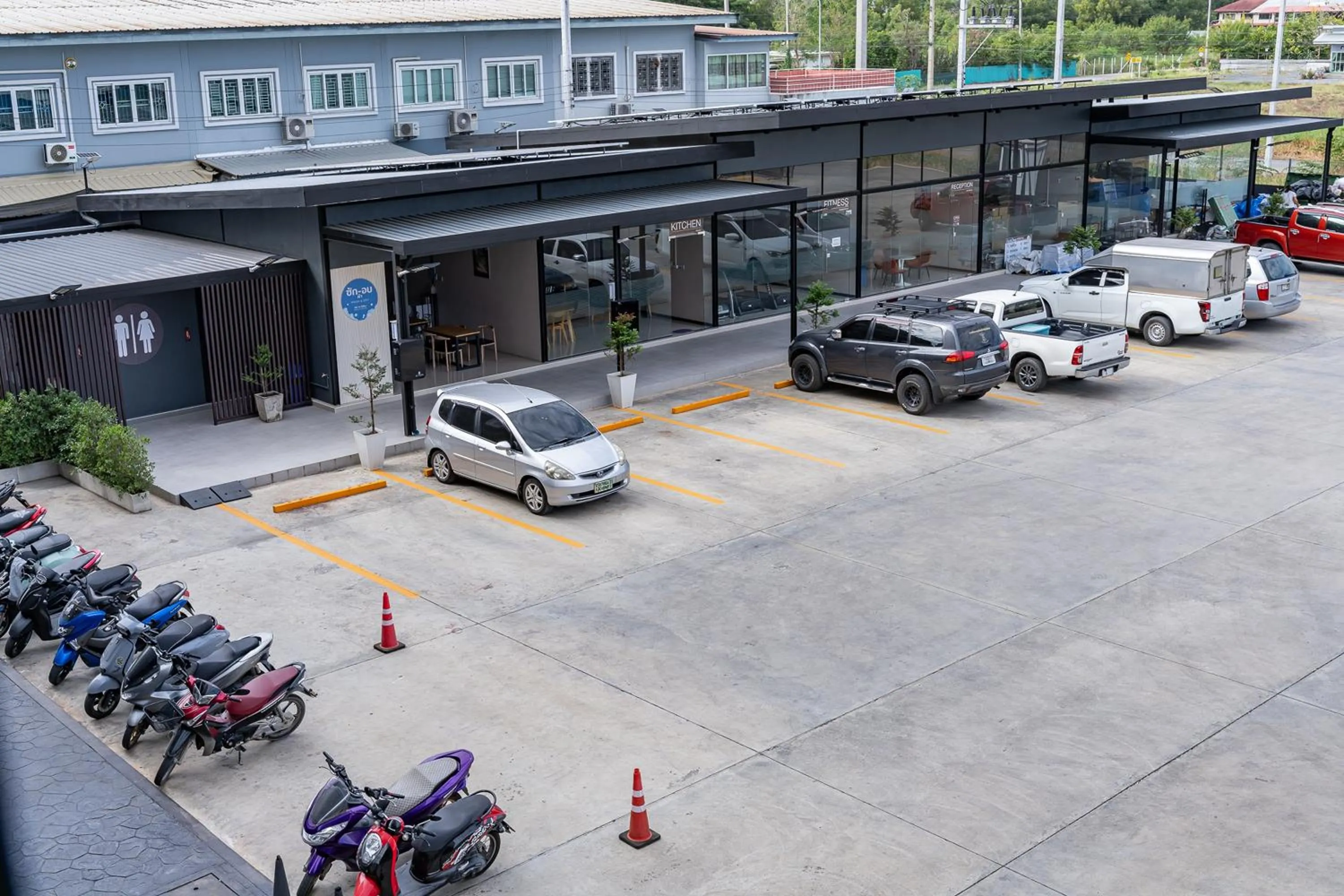 Parking in 44 Residence and Resort