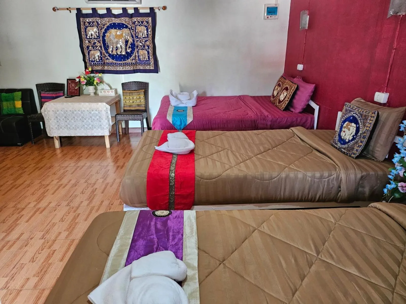 Bed in Thai Garden​ Resort​ Kanchanaburi​