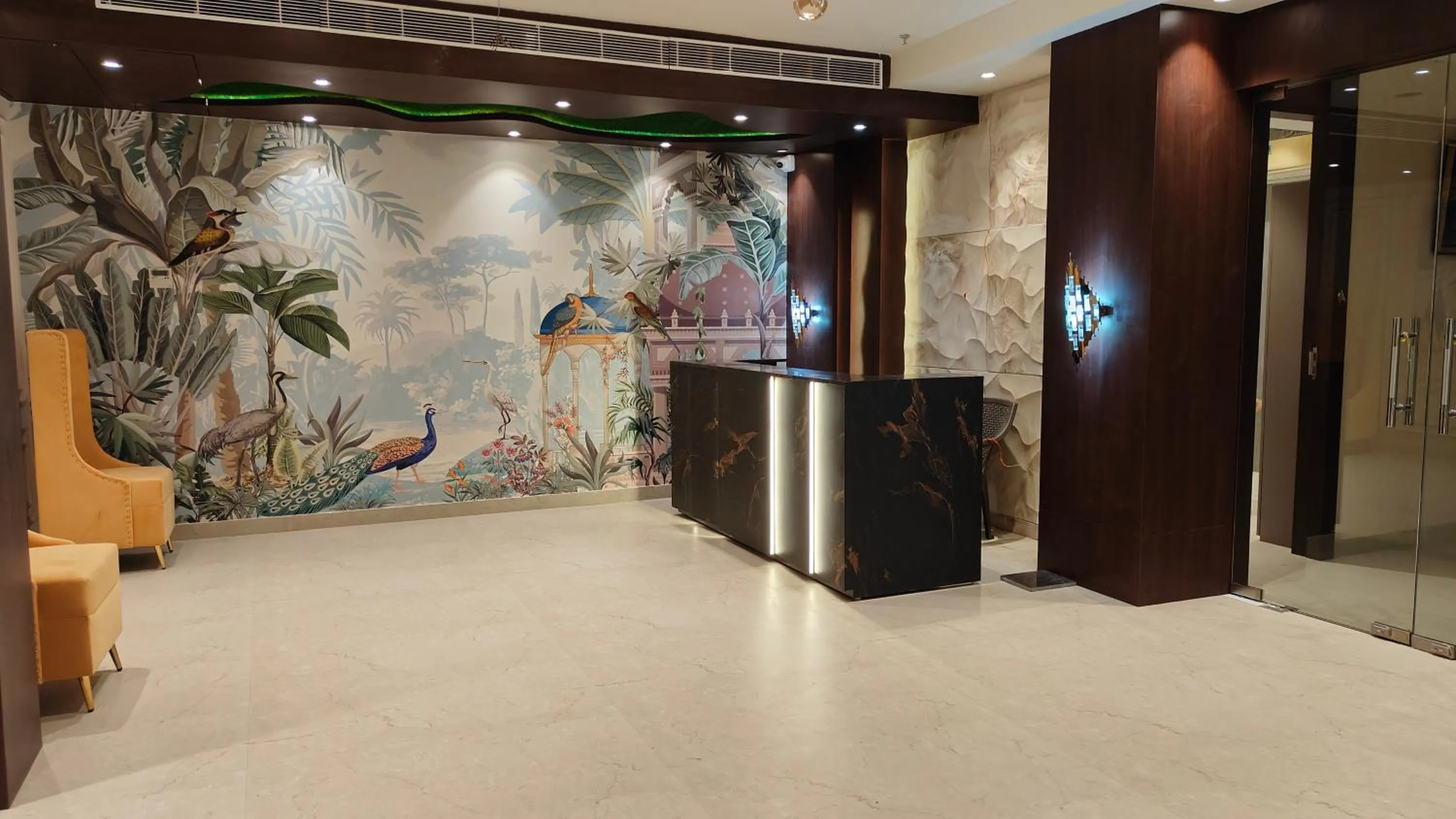 Seating area in Hotel Blue Sapphire