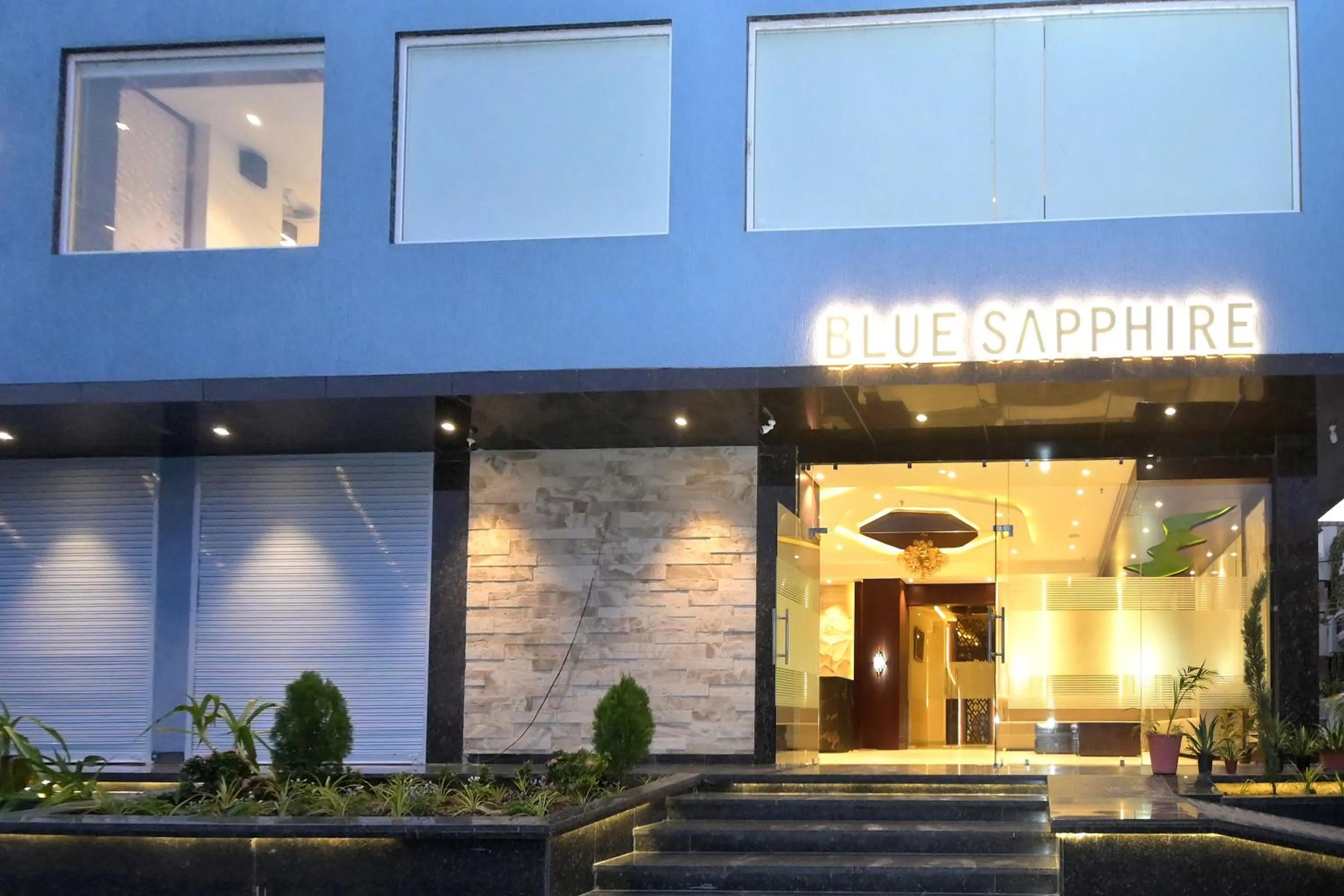 Facade/entrance in Hotel Blue Sapphire