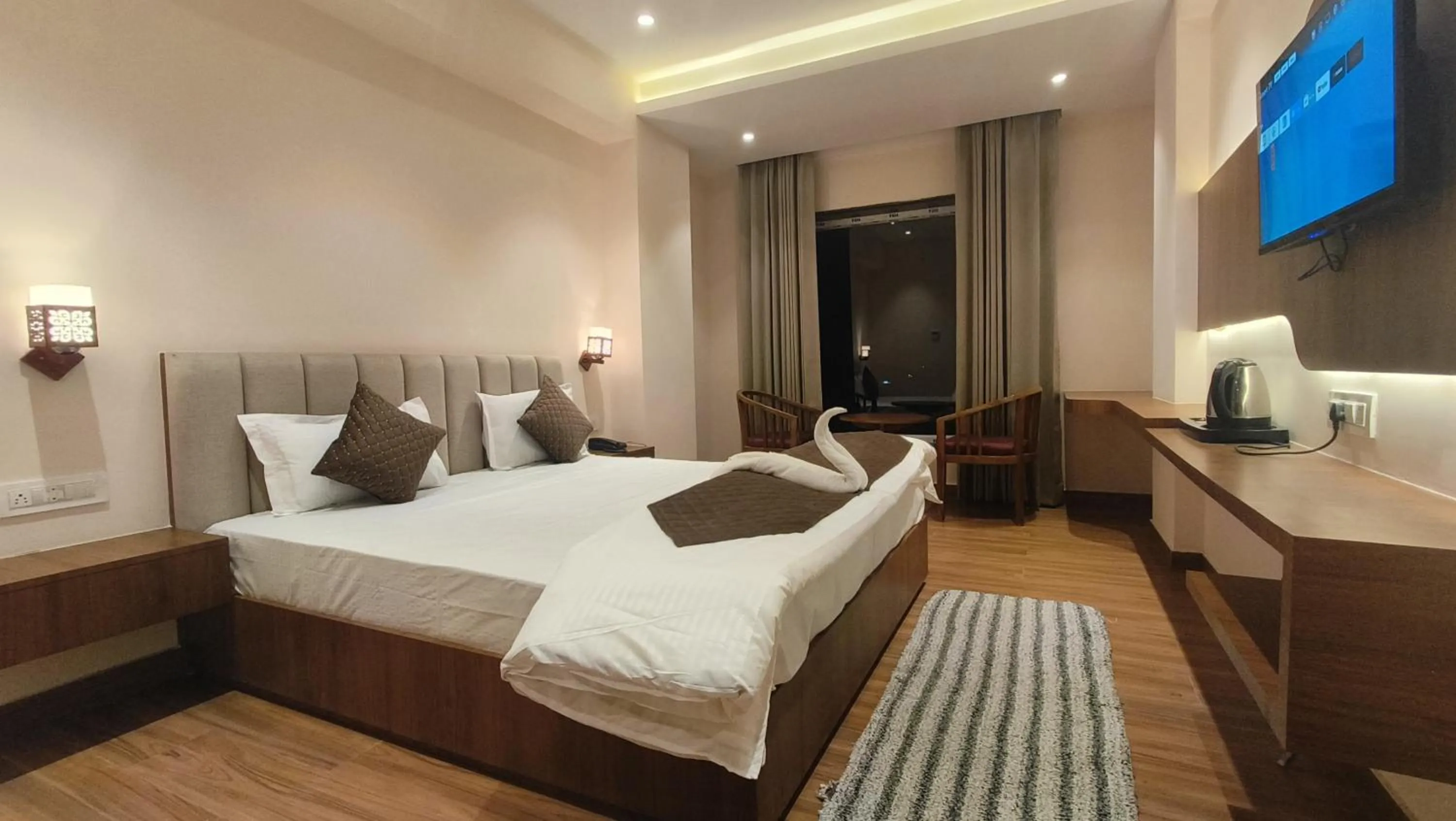 Photo of the whole room, Bed in Hotel Blue Sapphire