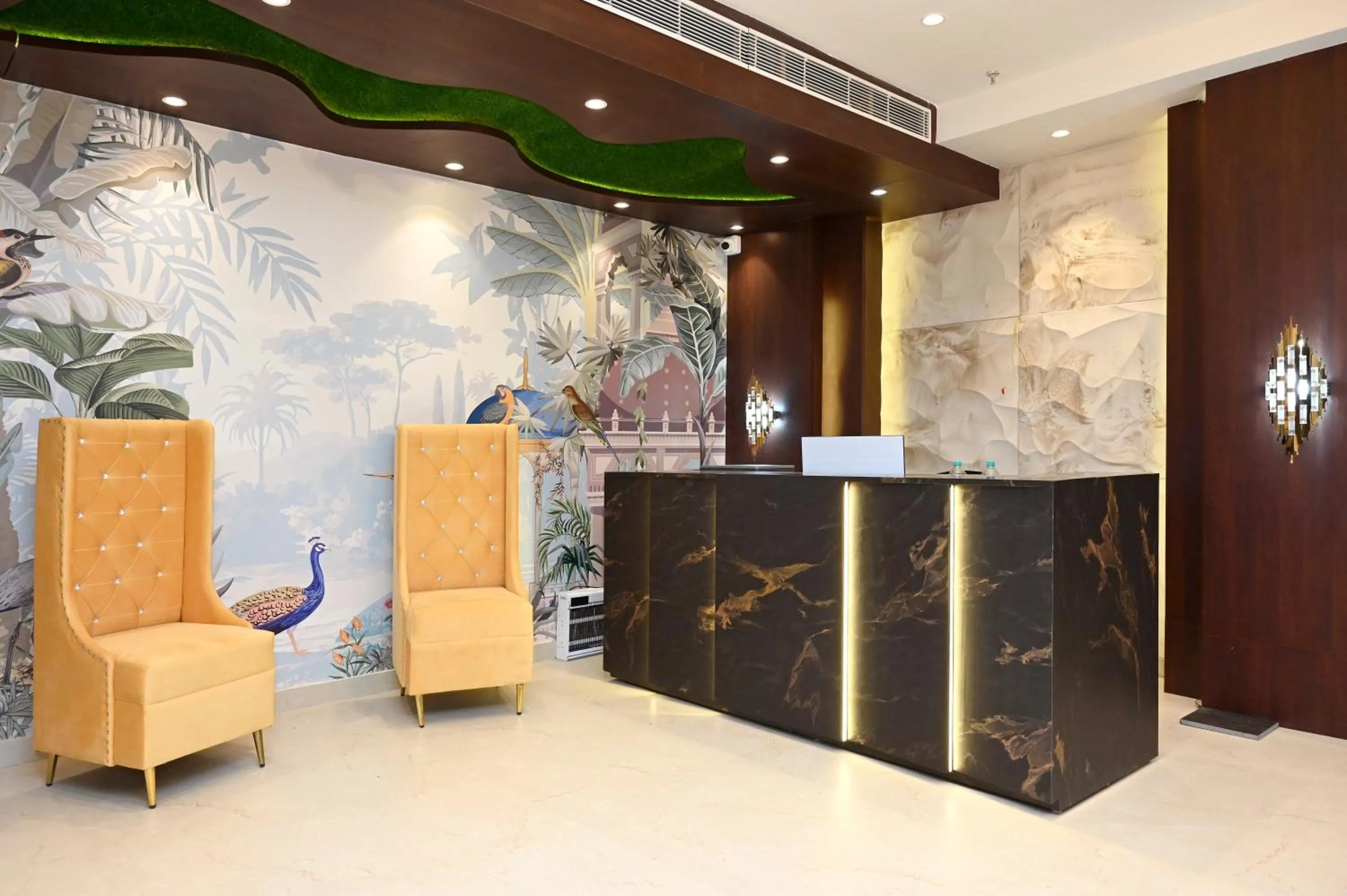 Lobby or reception in Hotel Blue Sapphire