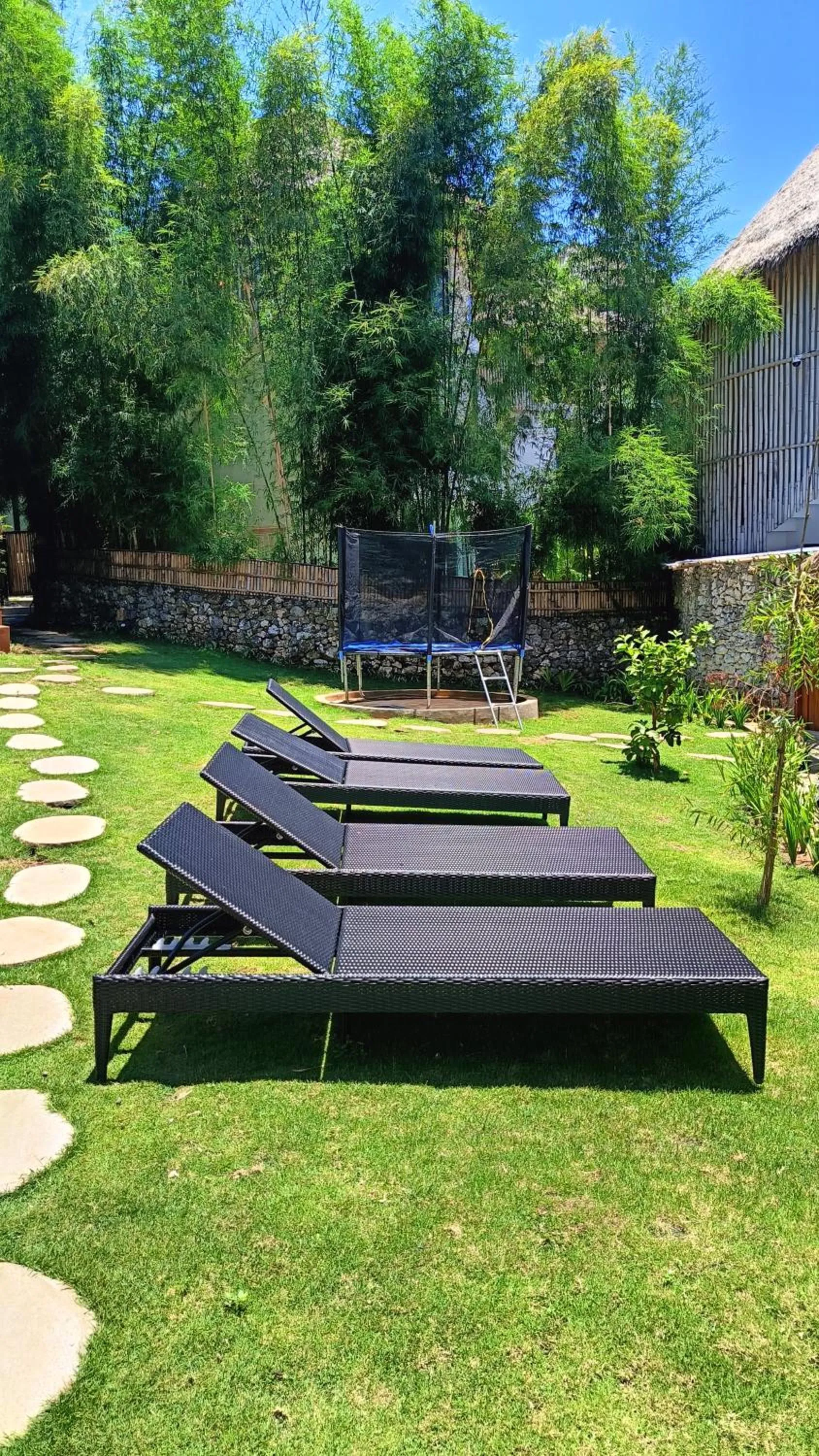 Garden in Hillstone Luxury Village