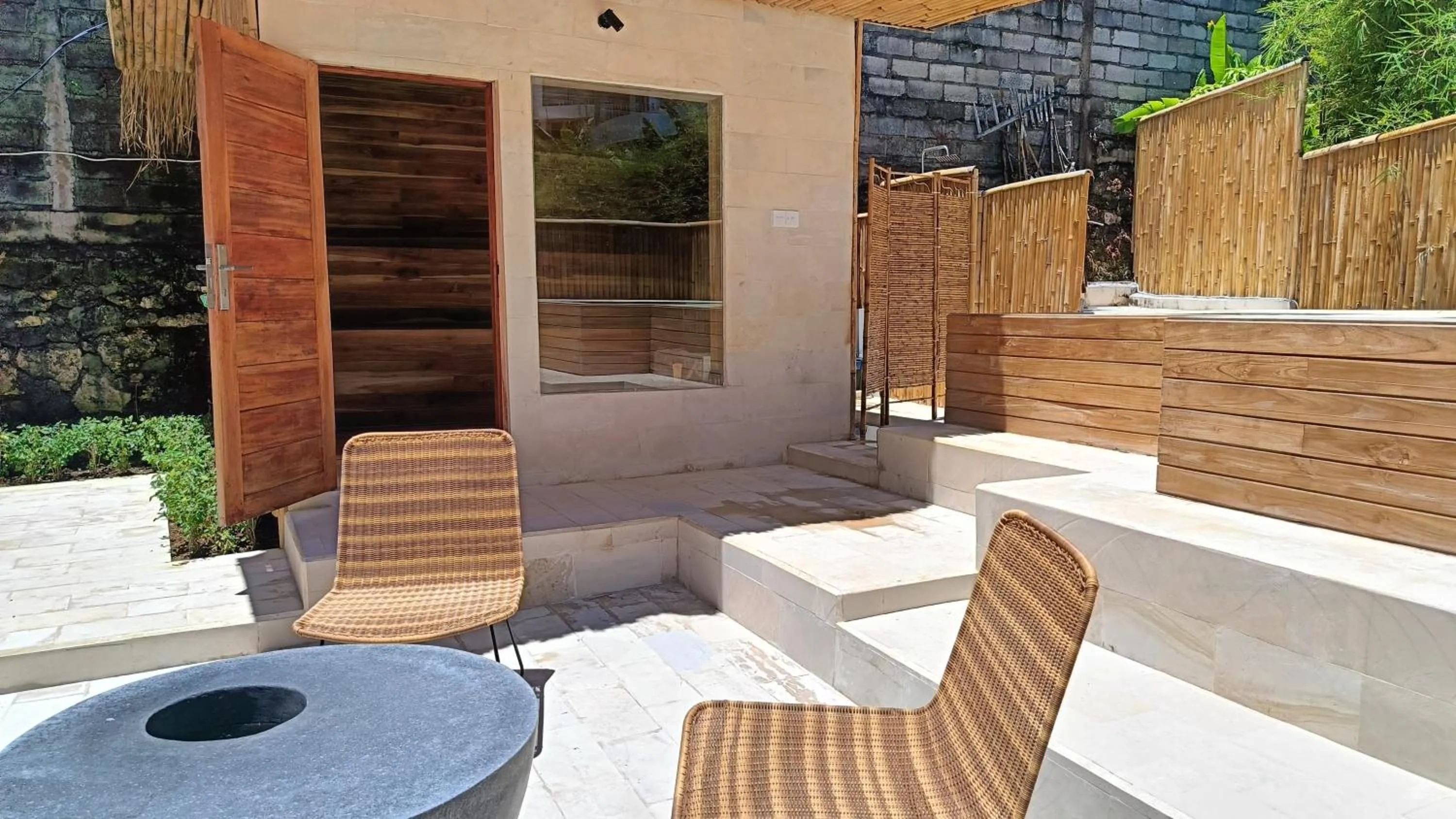 Sauna in Hillstone Luxury Village