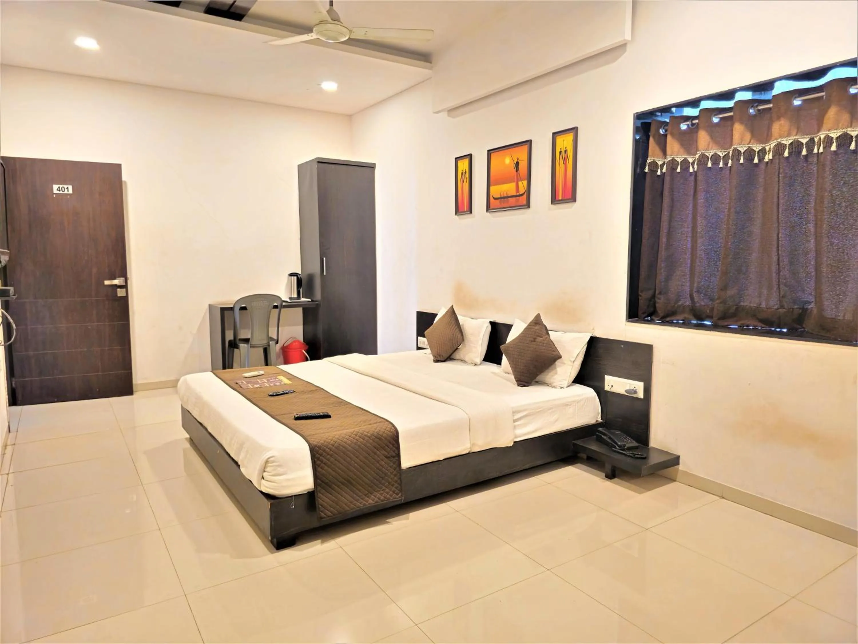 Bed in The Grand Rio