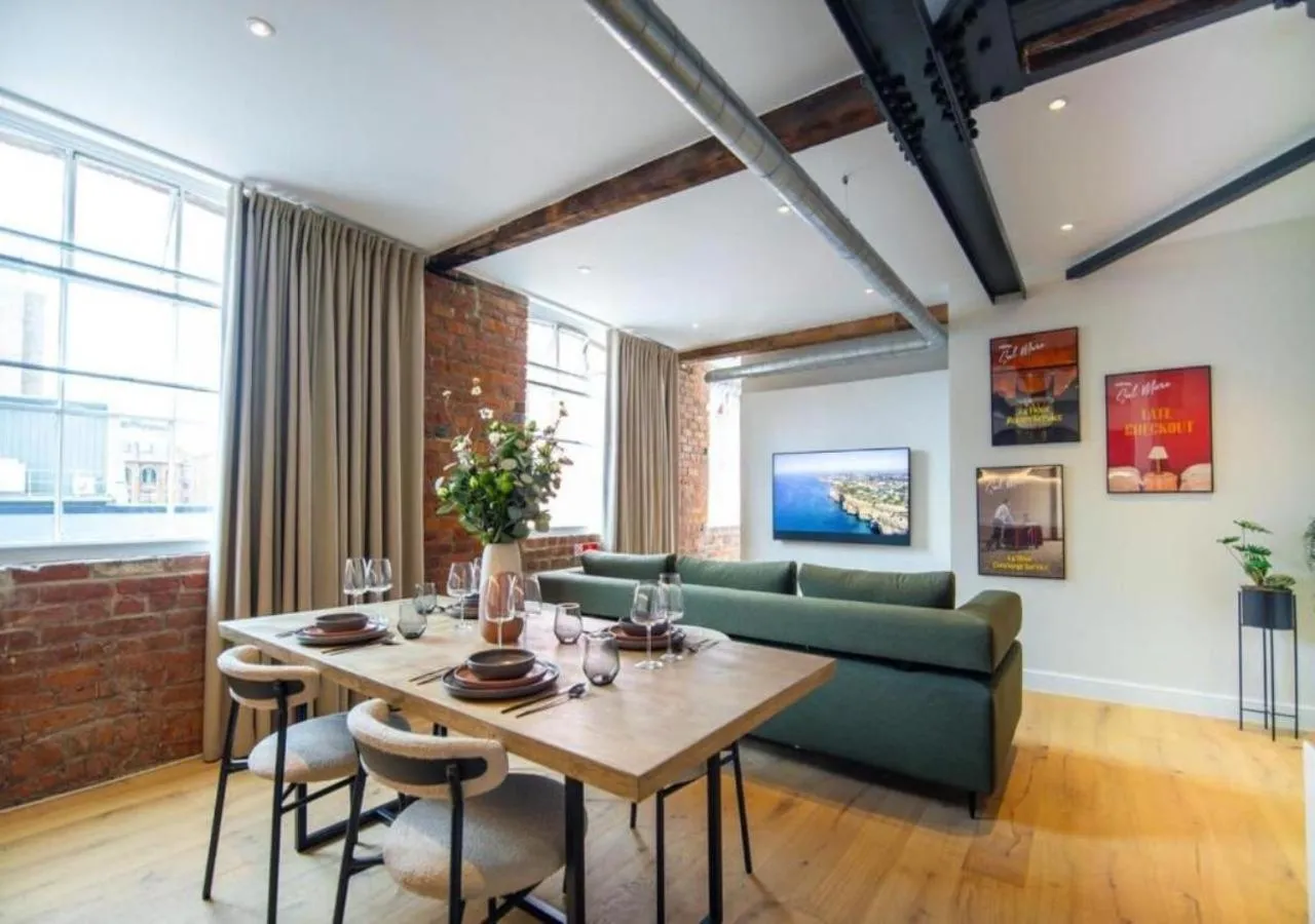 Apartment in Paragon by The Heim