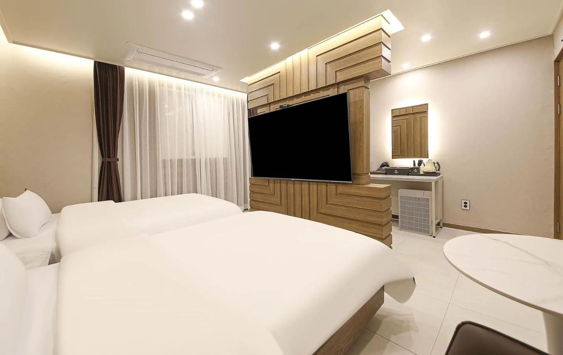 Bed in Brown Dot Hotel Sinan