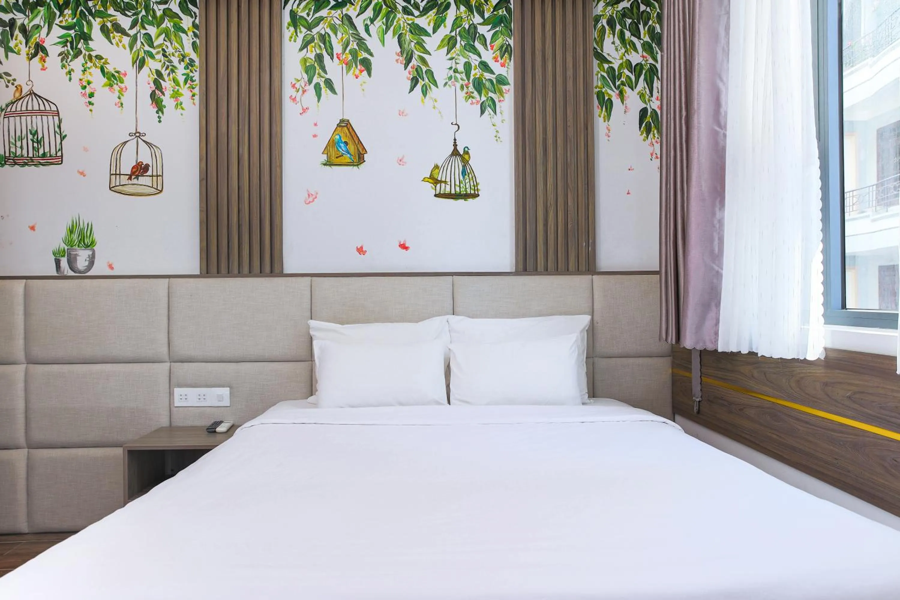 Photo of the whole room, Bed in Azura Gold Hotel & Apartment