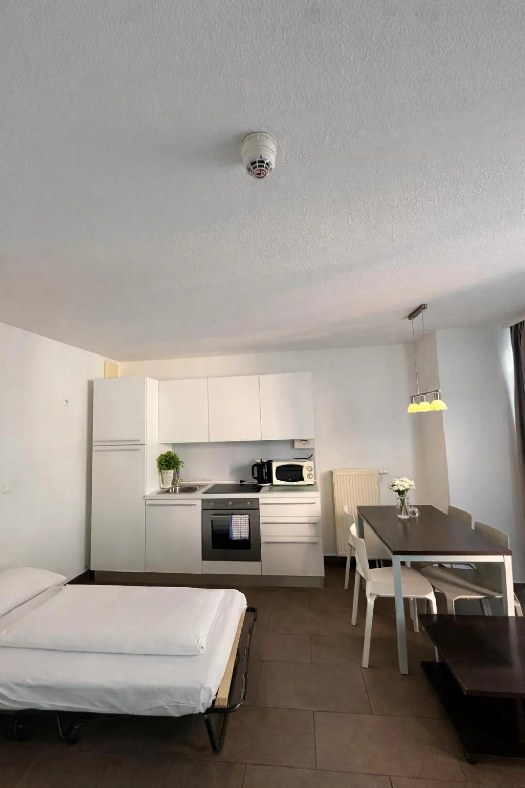 Photo of the whole room, Bed in Bayer's Boardinghouse und Hotel