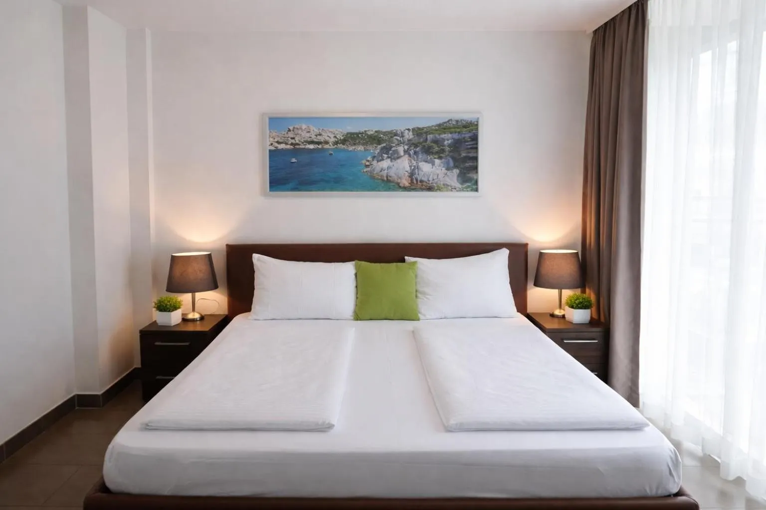 Photo of the whole room, Bed in Bayer's Boardinghouse und Hotel