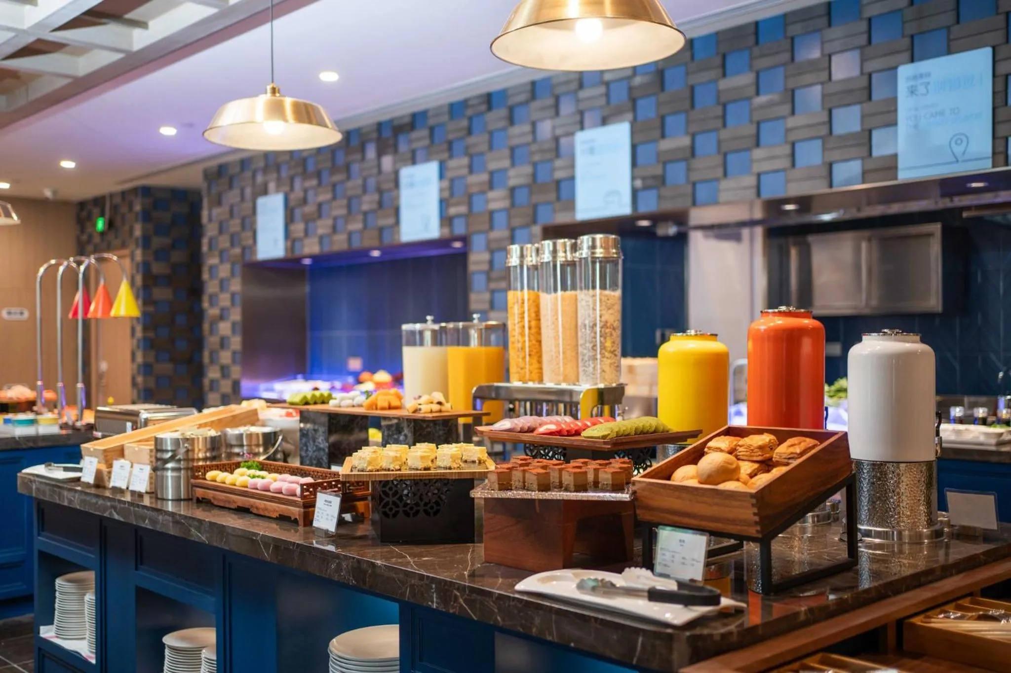 Breakfast in Holiday Inn Express Beijing Downtown by IHG