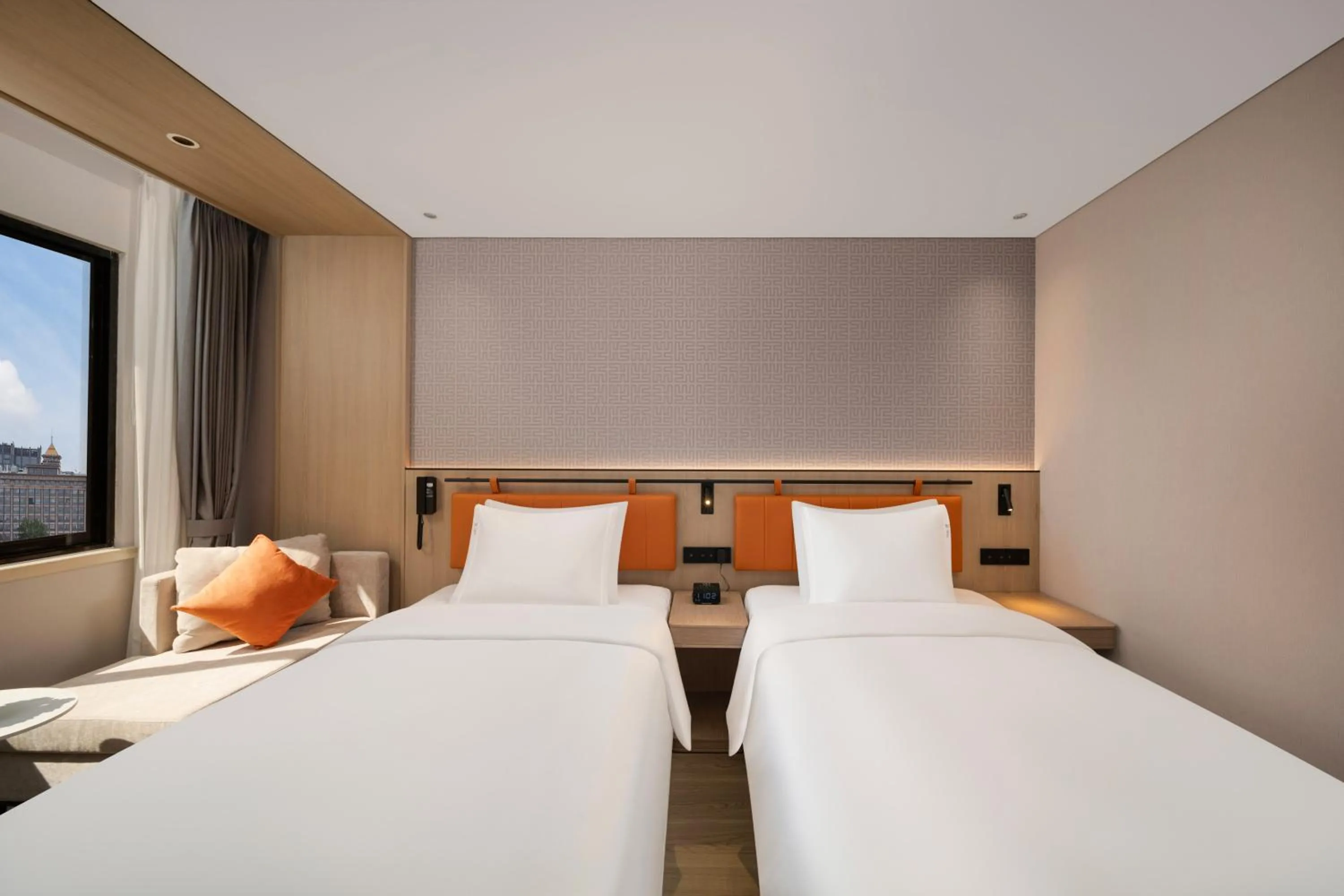 Photo of the whole room, Bed in Holiday Inn Express Beijing Downtown by IHG