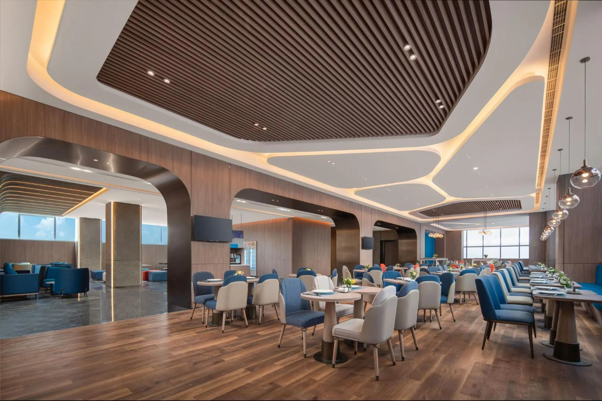 Restaurant/places to eat in Holiday Inn Express Nanjing Jiangbei Wonhall Mall