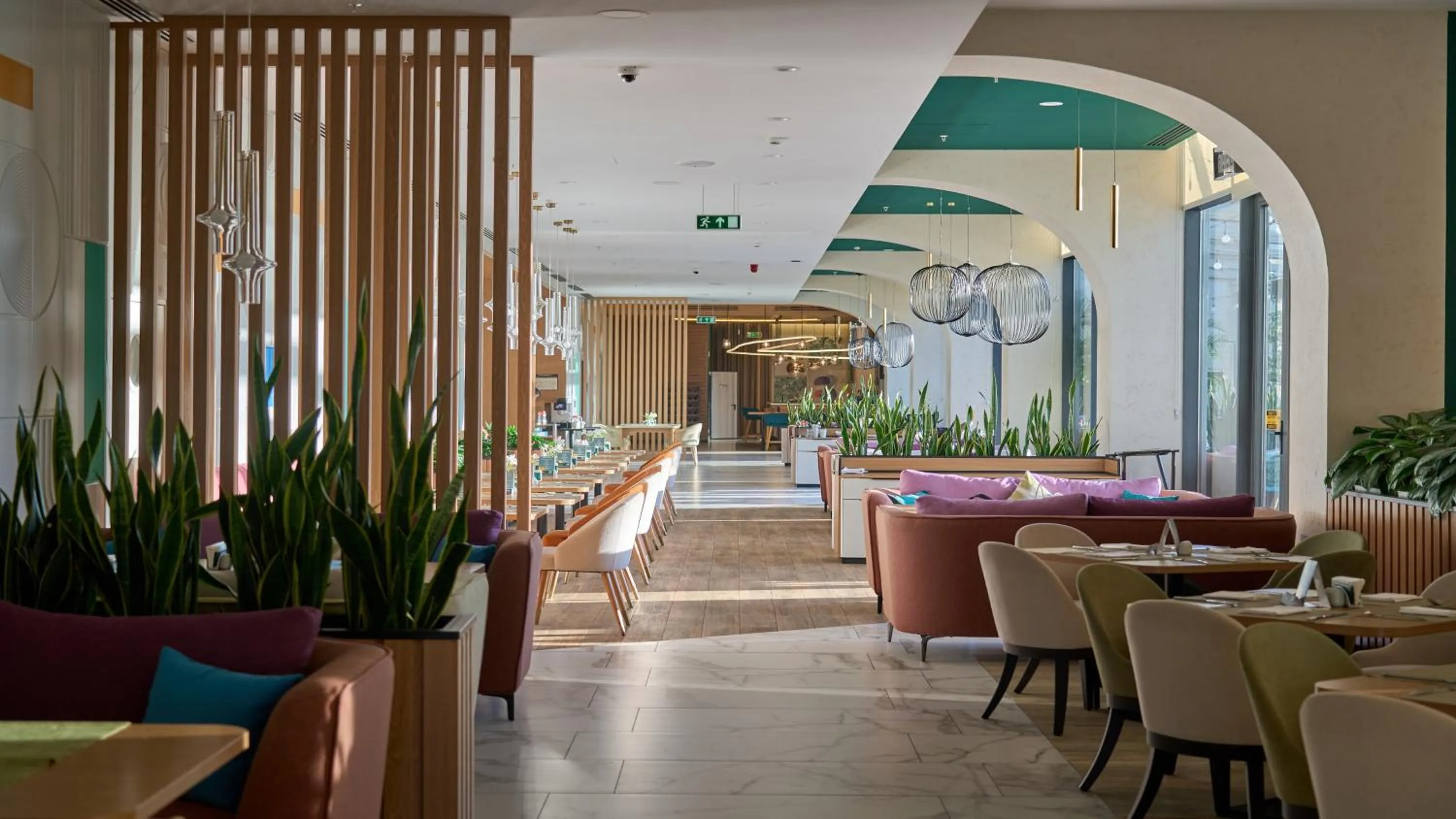 Restaurant/places to eat in Holiday Inn Tashkent City by IHG