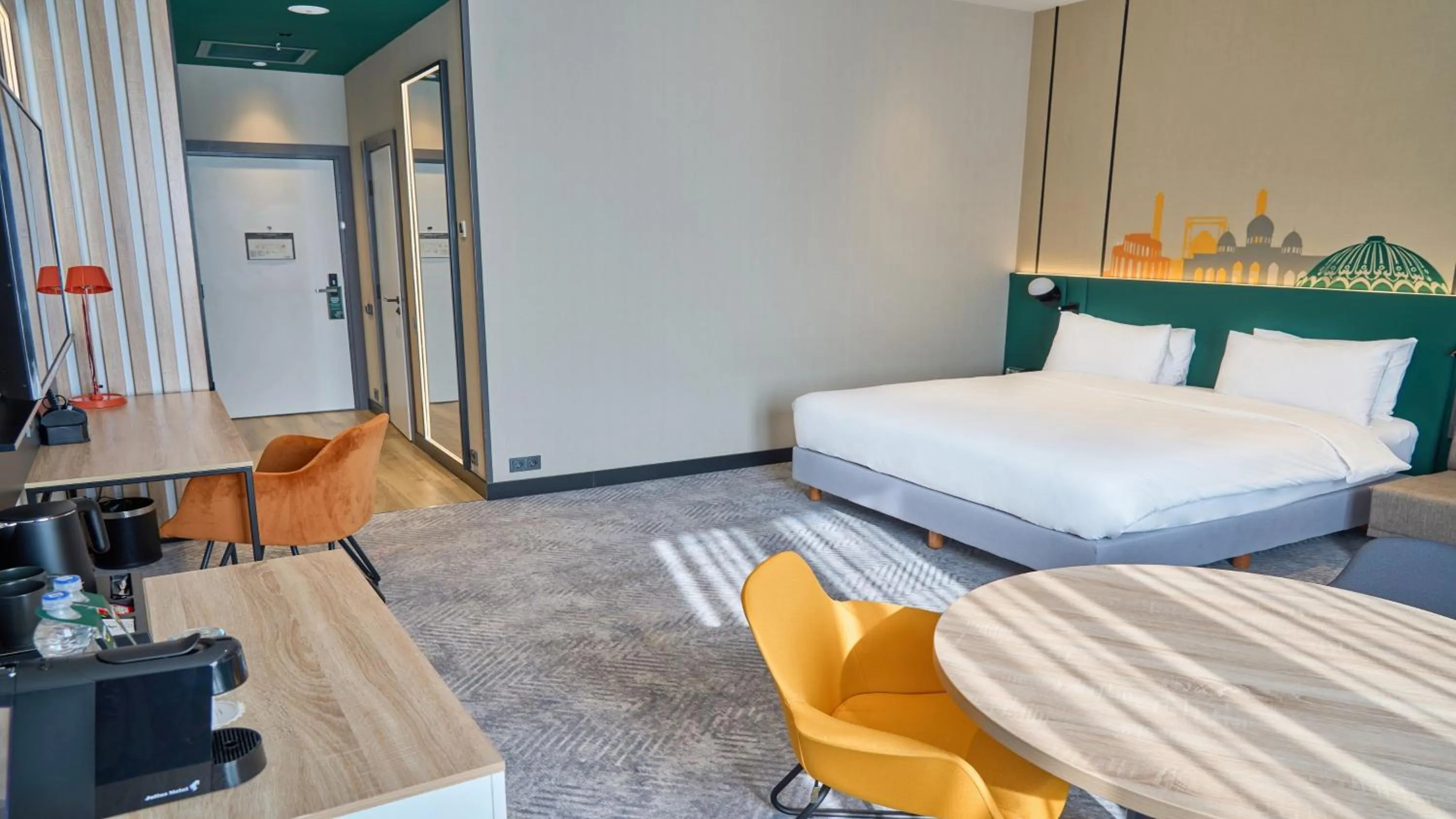 Photo of the whole room, Bed in Holiday Inn Tashkent City by IHG