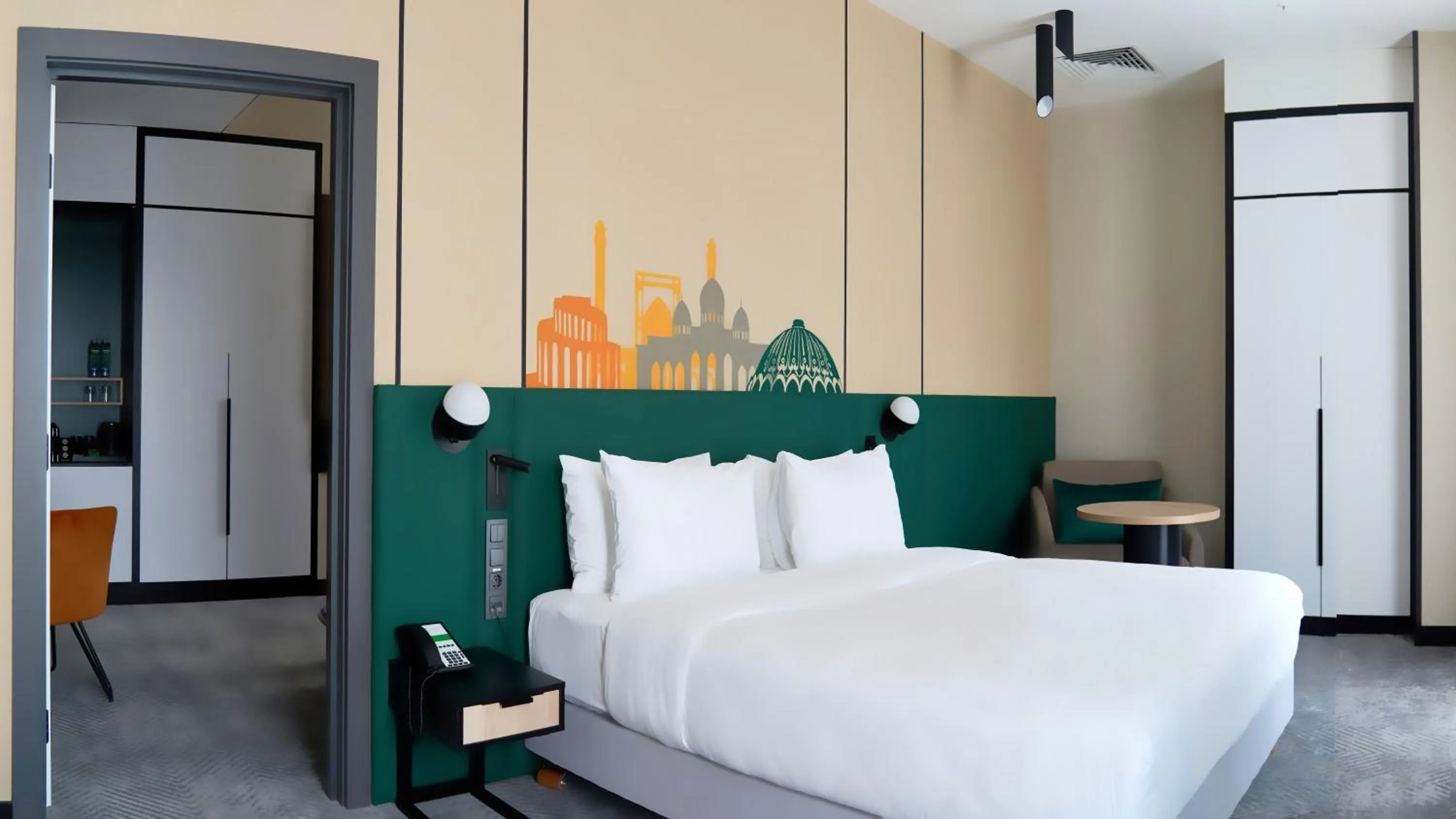 Photo of the whole room, Bed in Holiday Inn Tashkent City by IHG