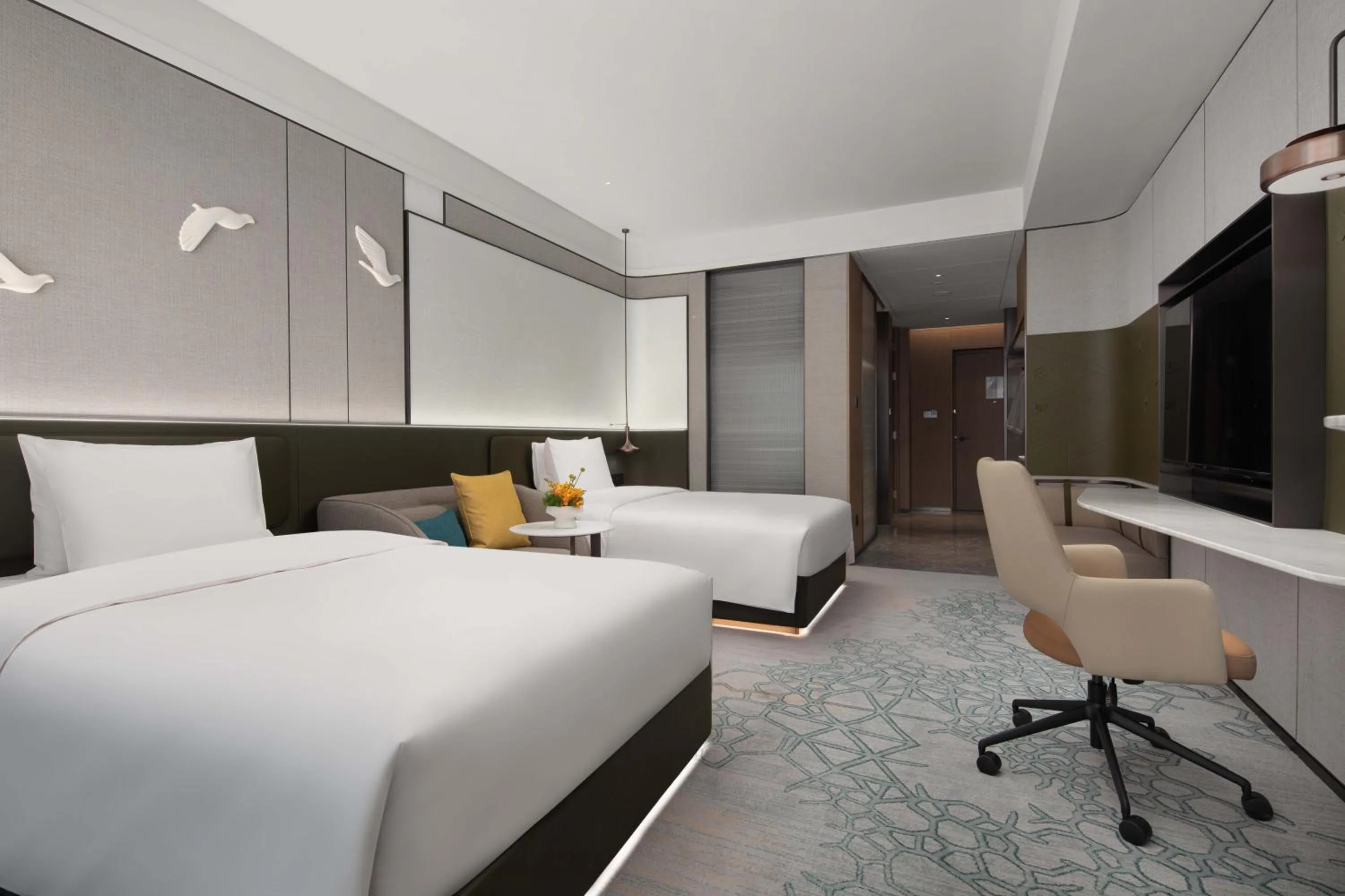 Bed in Crowne Plaza Jinan Runhua by IHG