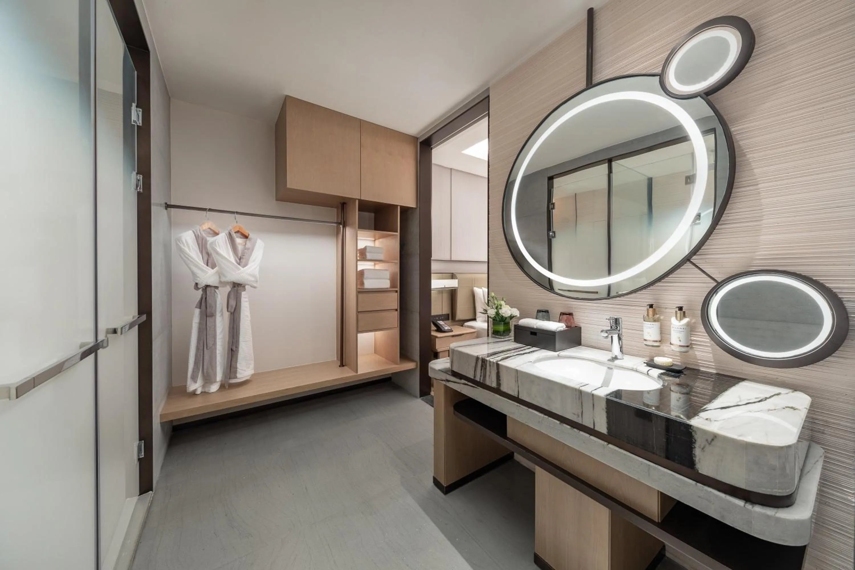 Photo of the whole room in HUALUXE Sanya Yalong Bay Resort