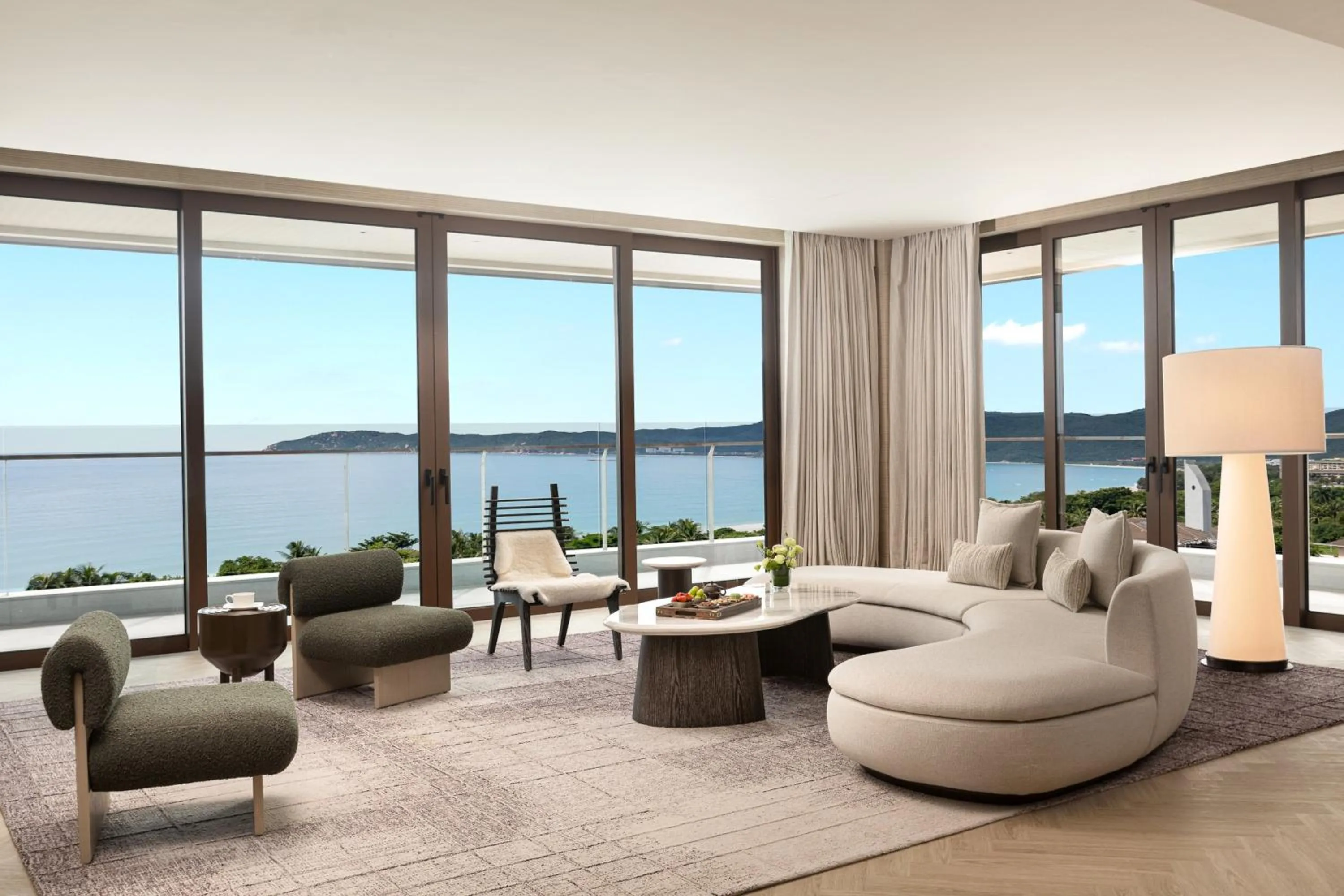 Photo of the whole room in HUALUXE Sanya Yalong Bay Resort