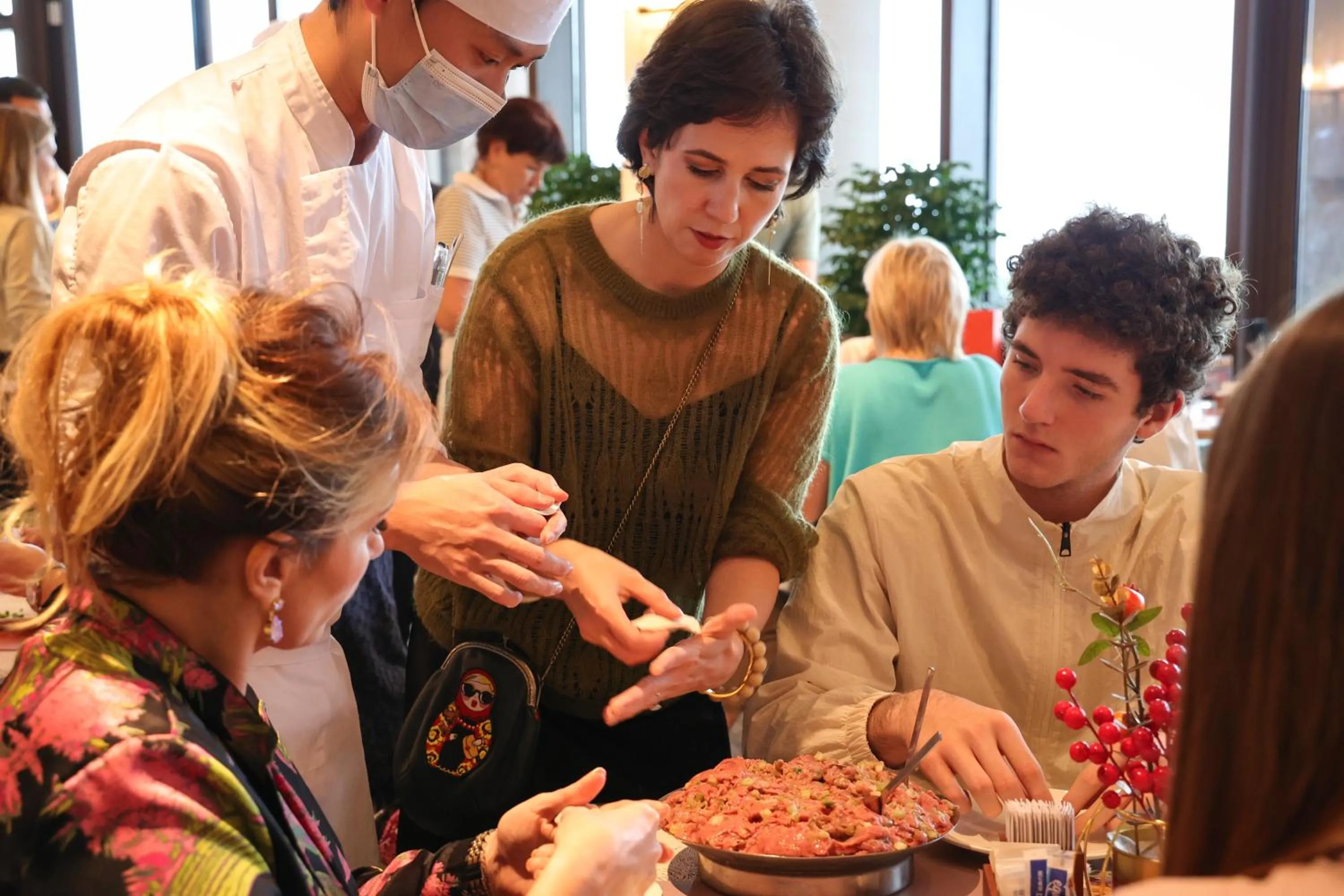 Activities in HUALUXE Sanya Yalong Bay Resort