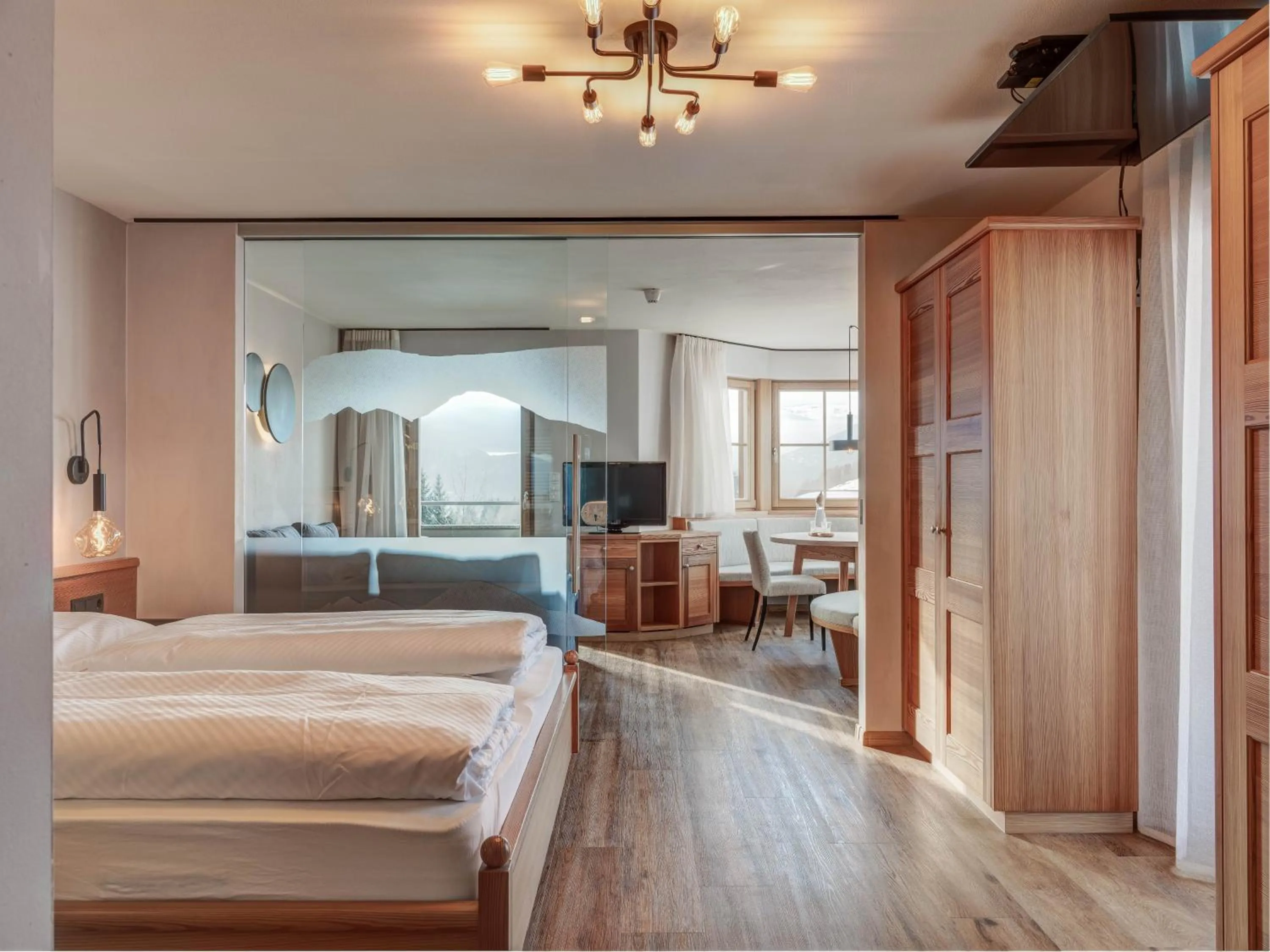 Staff, Bed in Hotel Bacherhof