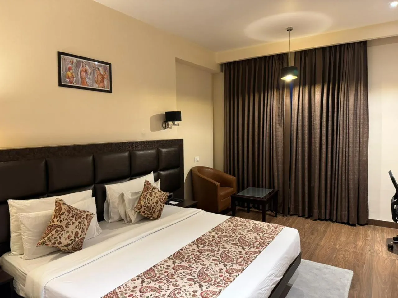 Bedroom, Bed in Chinmay Hotel & Resort