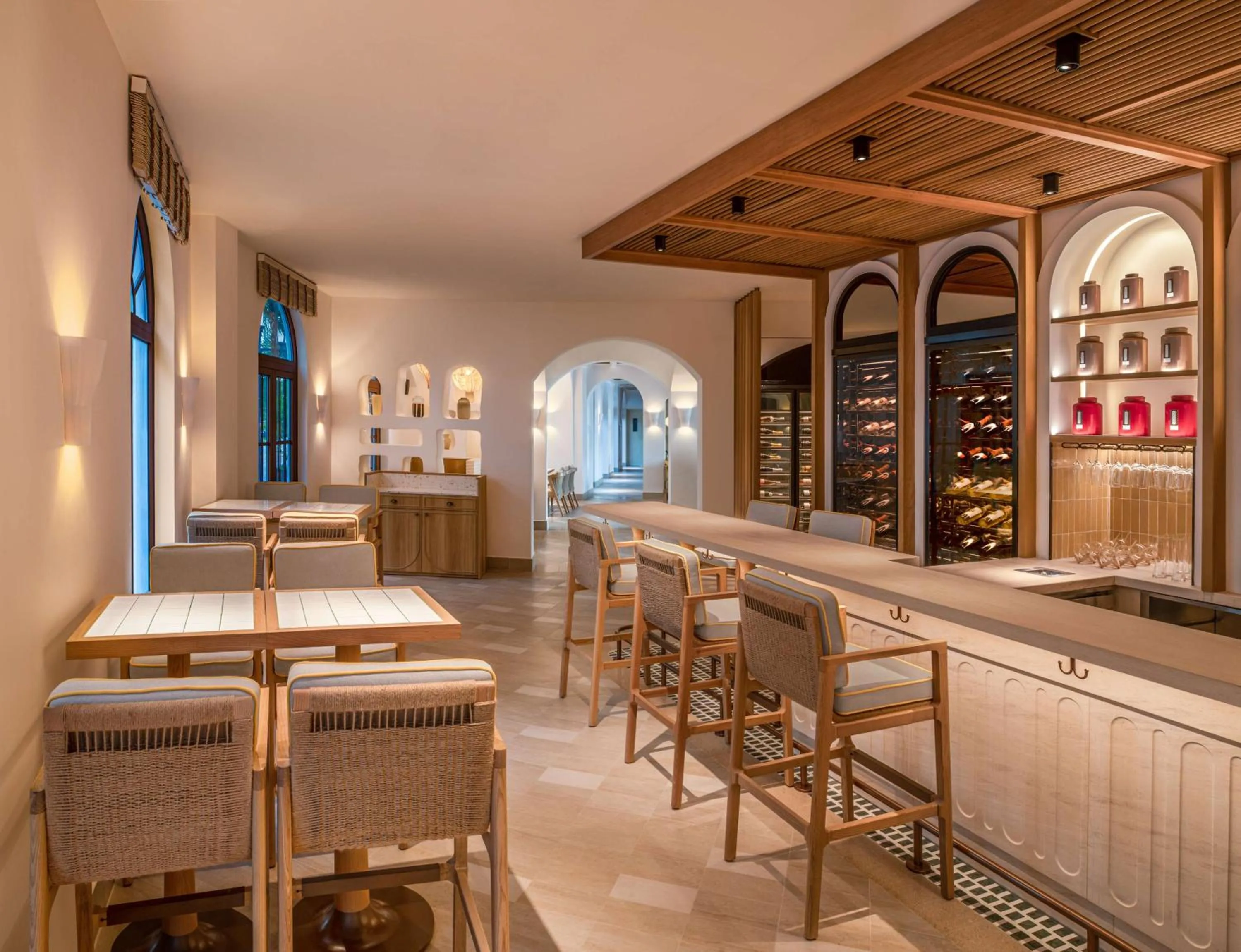 Restaurant/places to eat in La Festa Phu Quoc, Curio Collection By Hilton