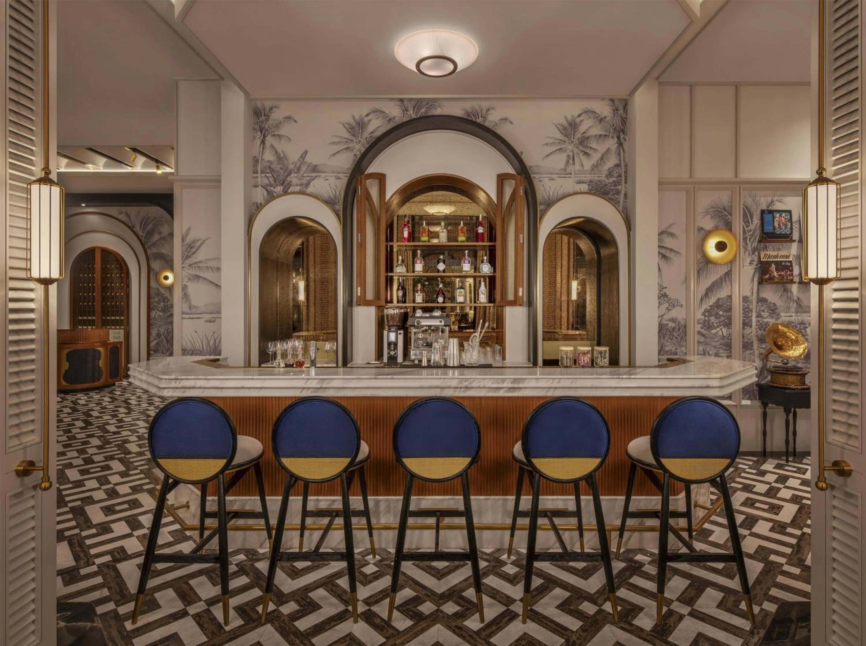 Lounge or bar in La Festa Phu Quoc, Curio Collection By Hilton