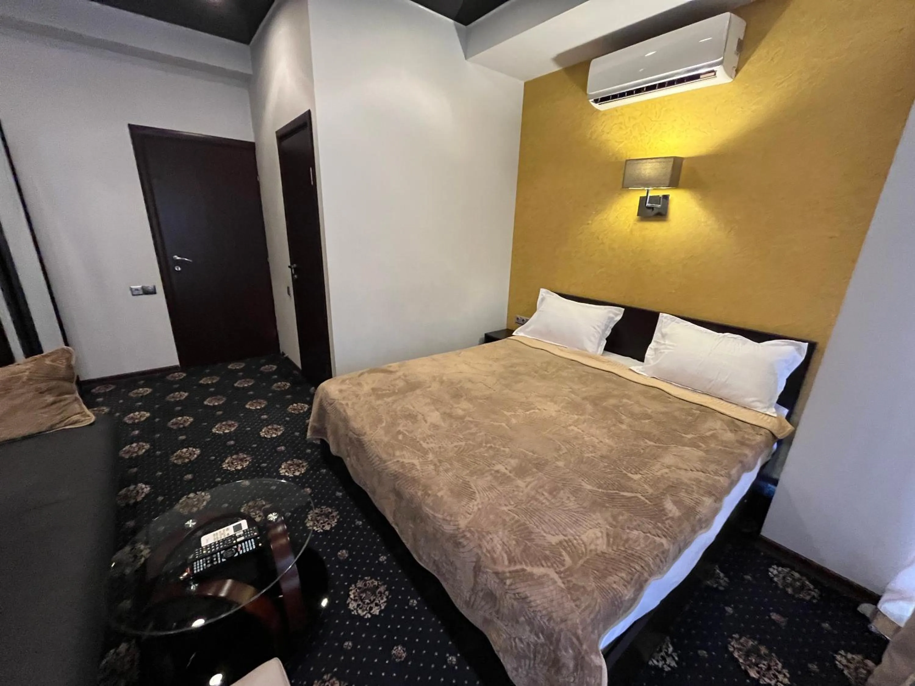 Bed in HOTEL NEW ROYAL