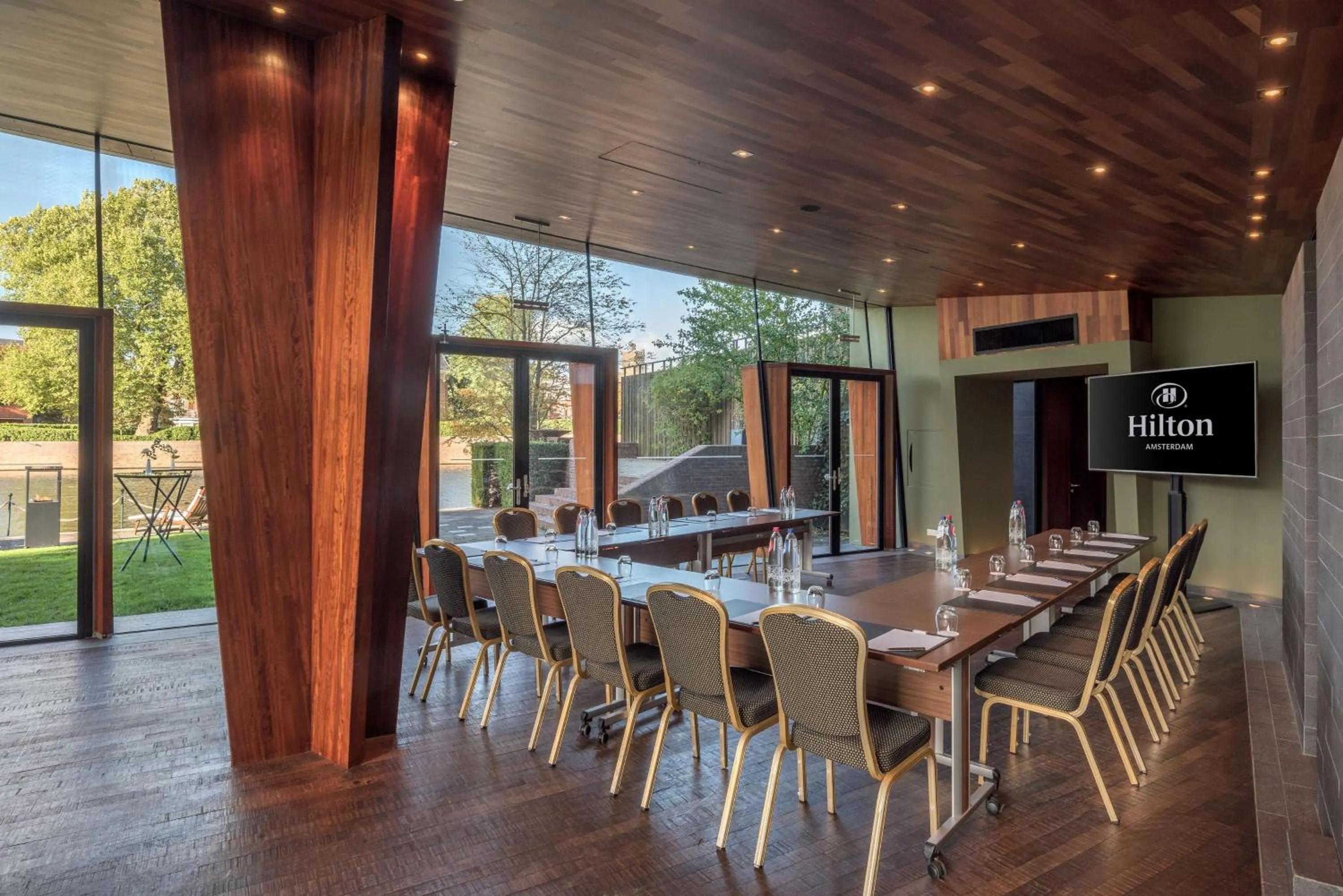 Meeting/conference room in Hilton Amsterdam