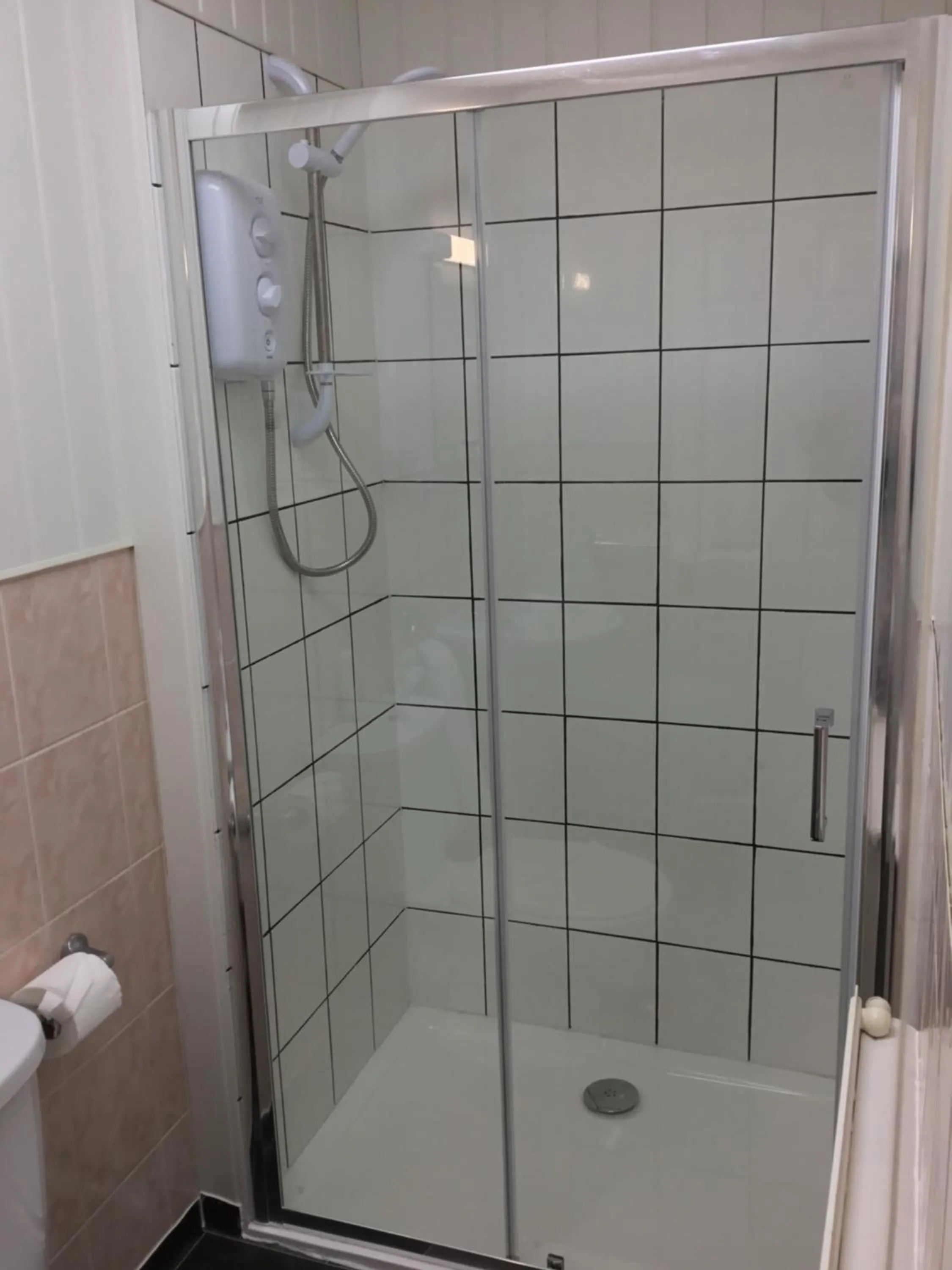 Bathroom in The Danescourt