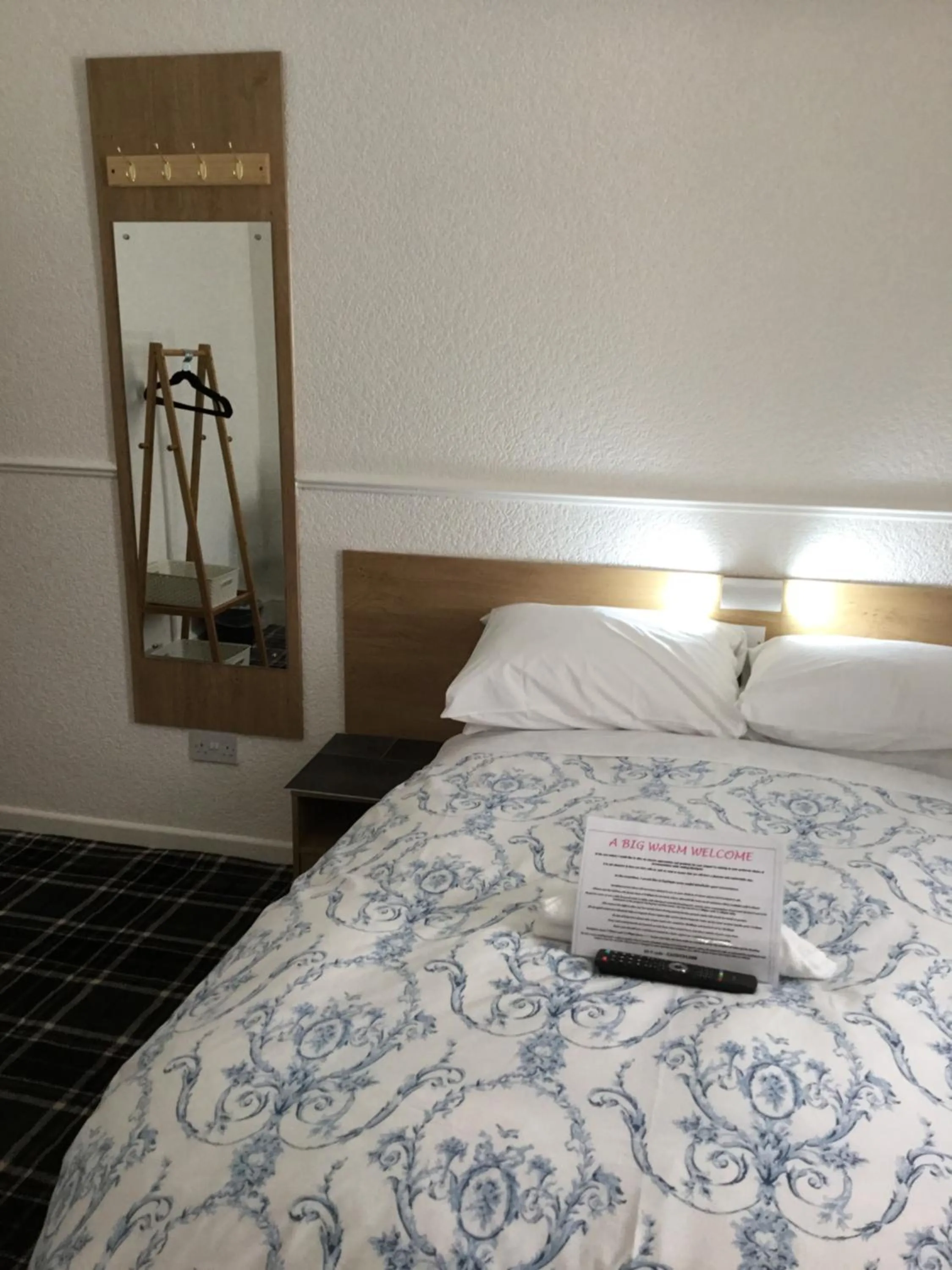 Bed in The Danescourt