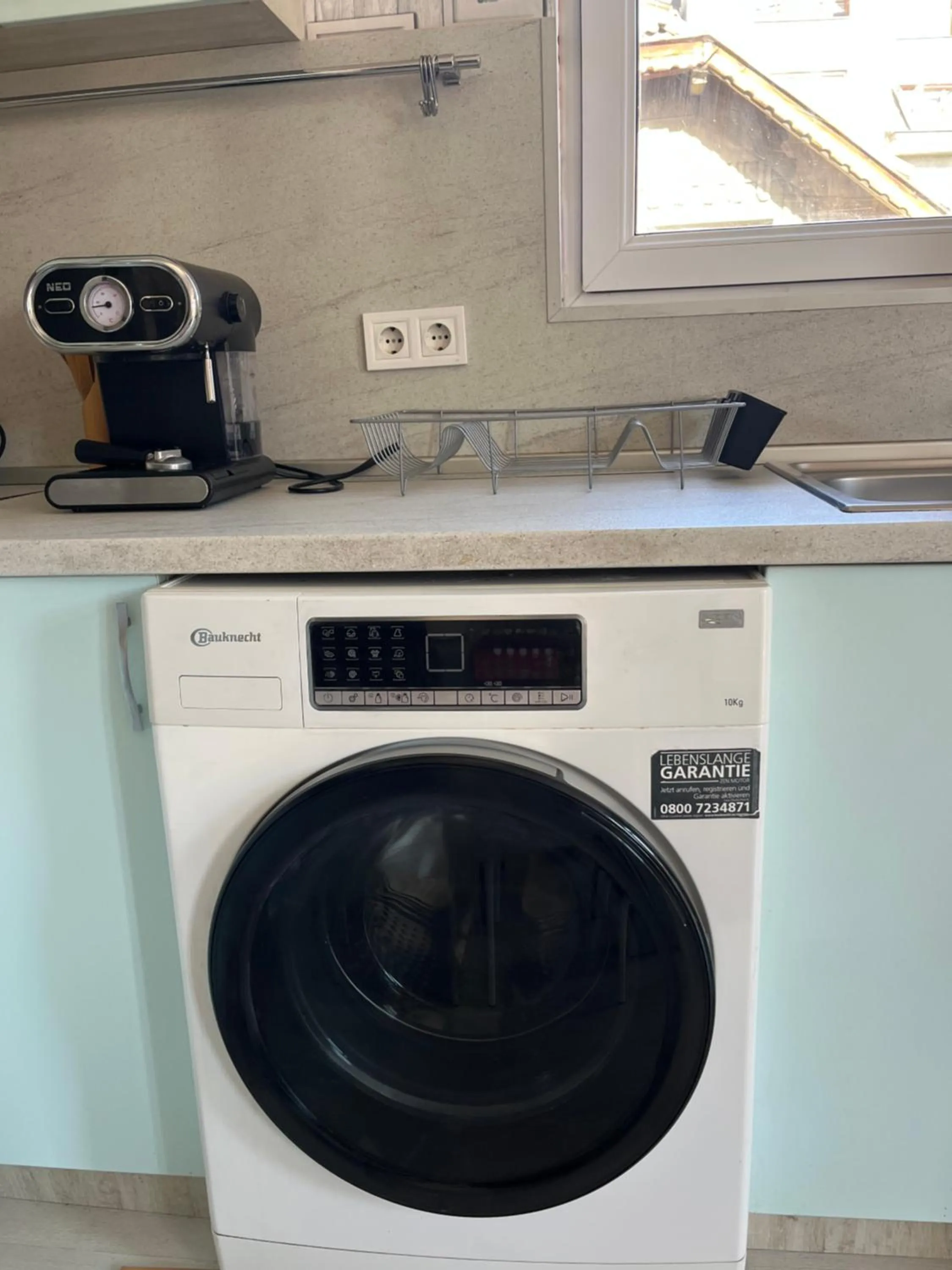 washing machine in APARTHOTEL VICTORY SOFIA